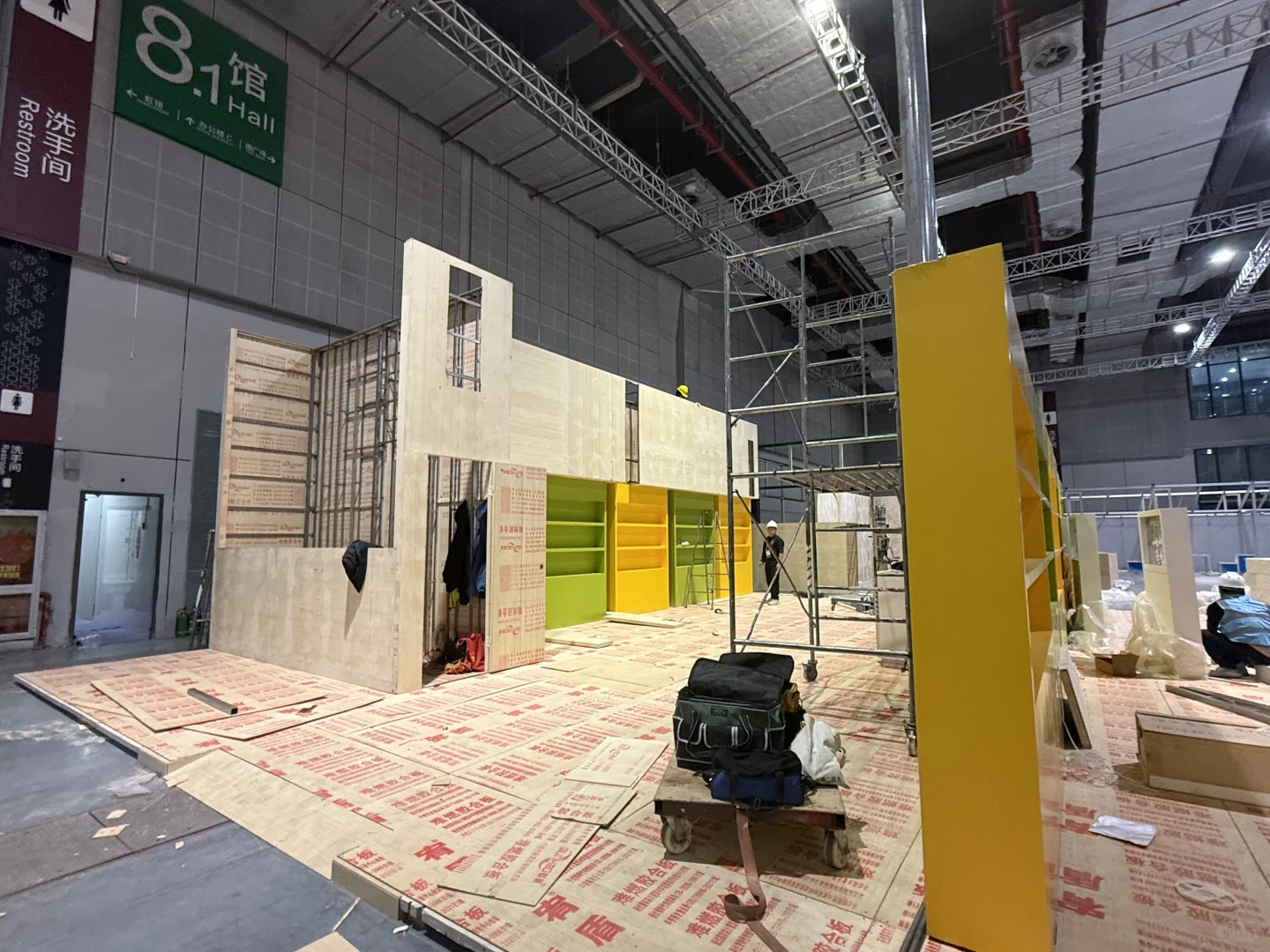 进博会来8.1菲律宾展团吃榴莲