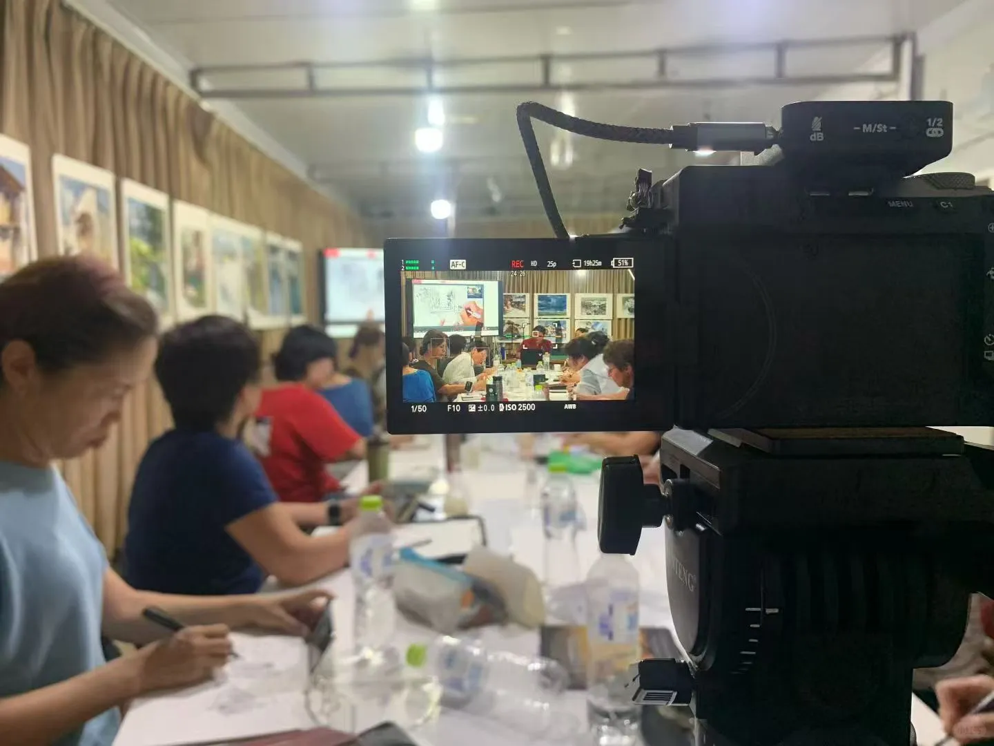 鞍山本地会议摄影+摄像照片直播 摇臂导播台