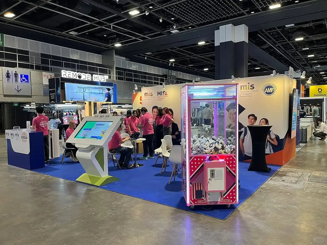 院校活动|新加坡营销商学院参加COMEX展会