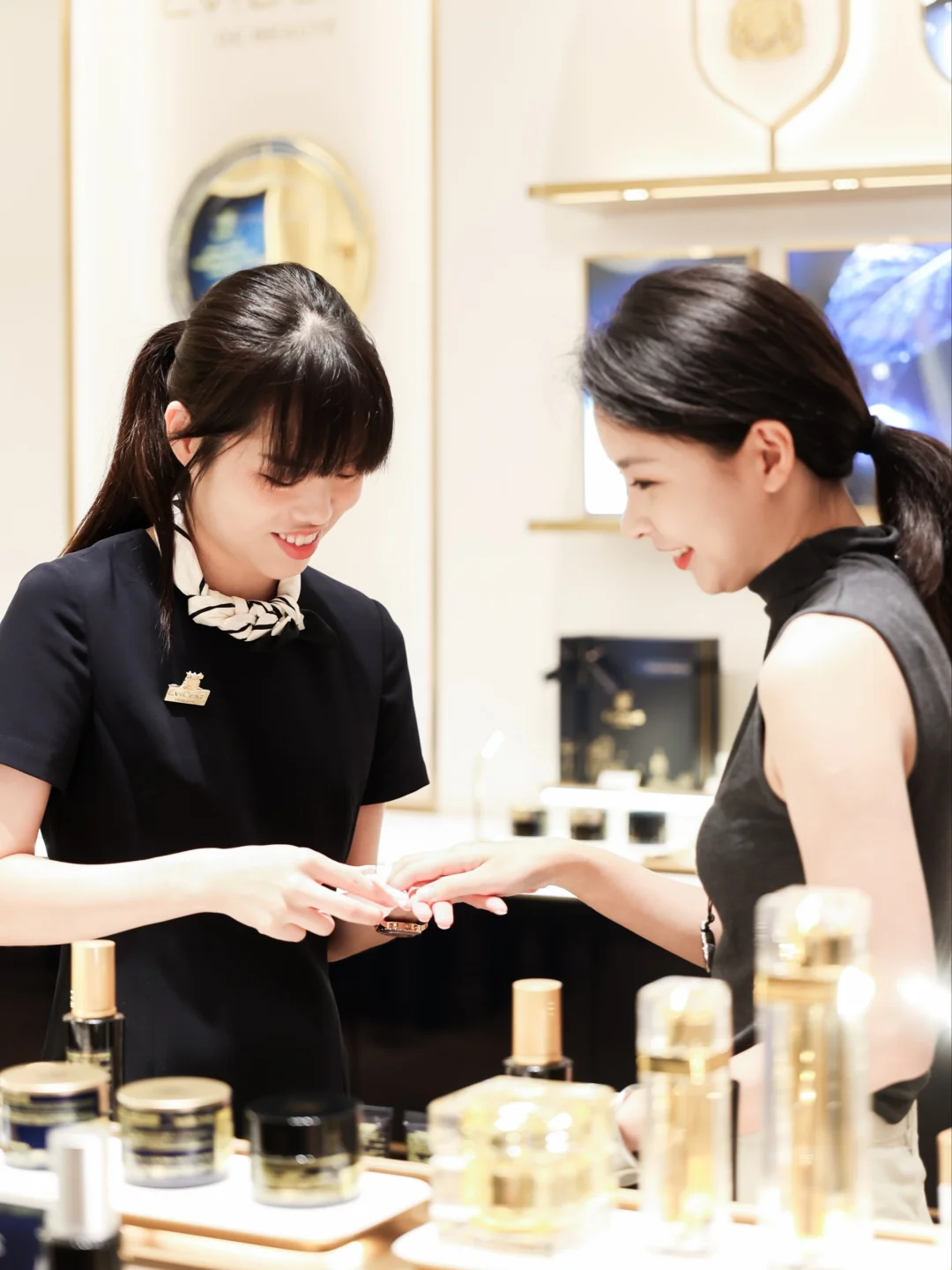 伊菲丹深圳万象城店臻境启幕