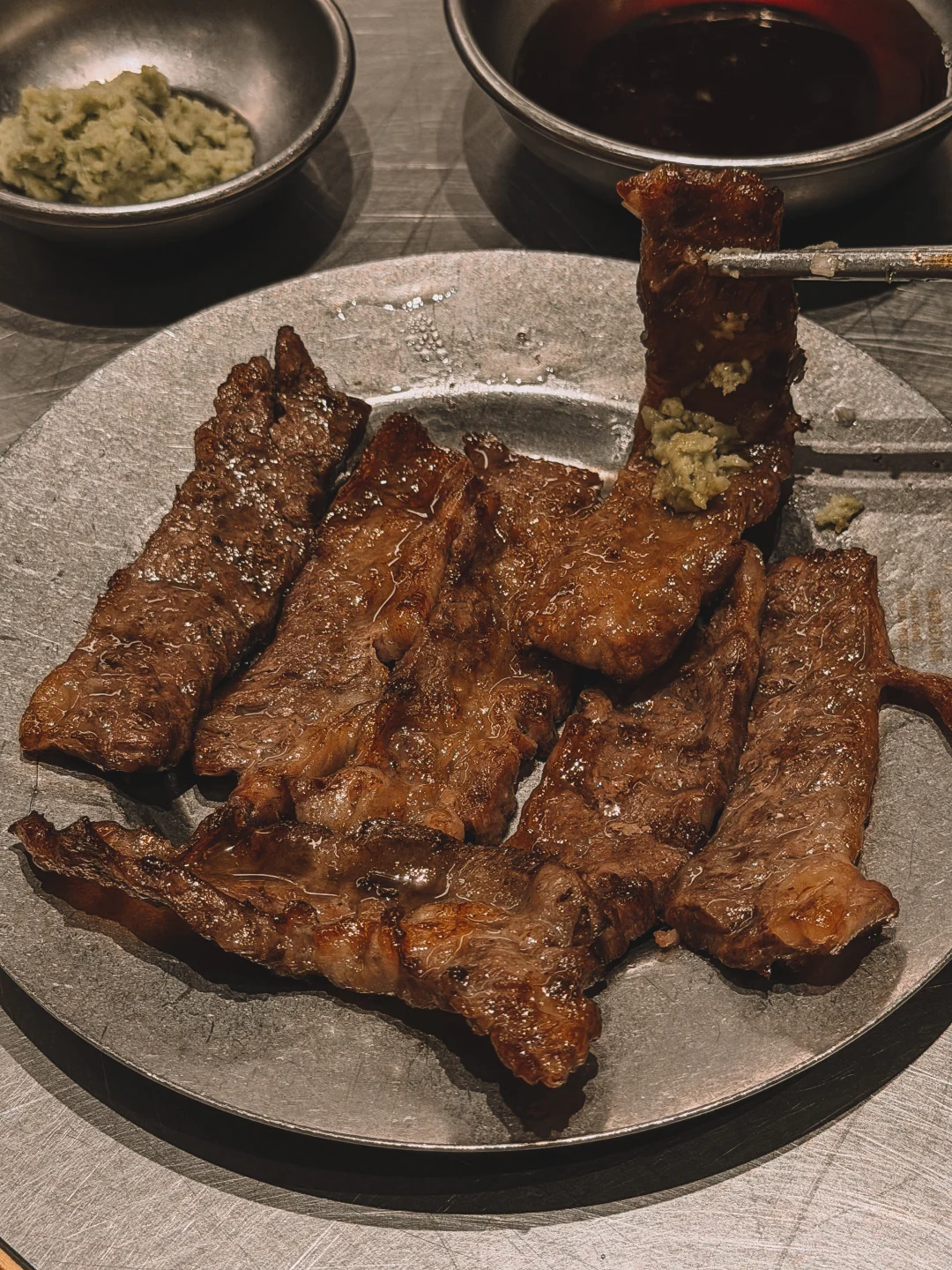 会一直来会展中心吃的