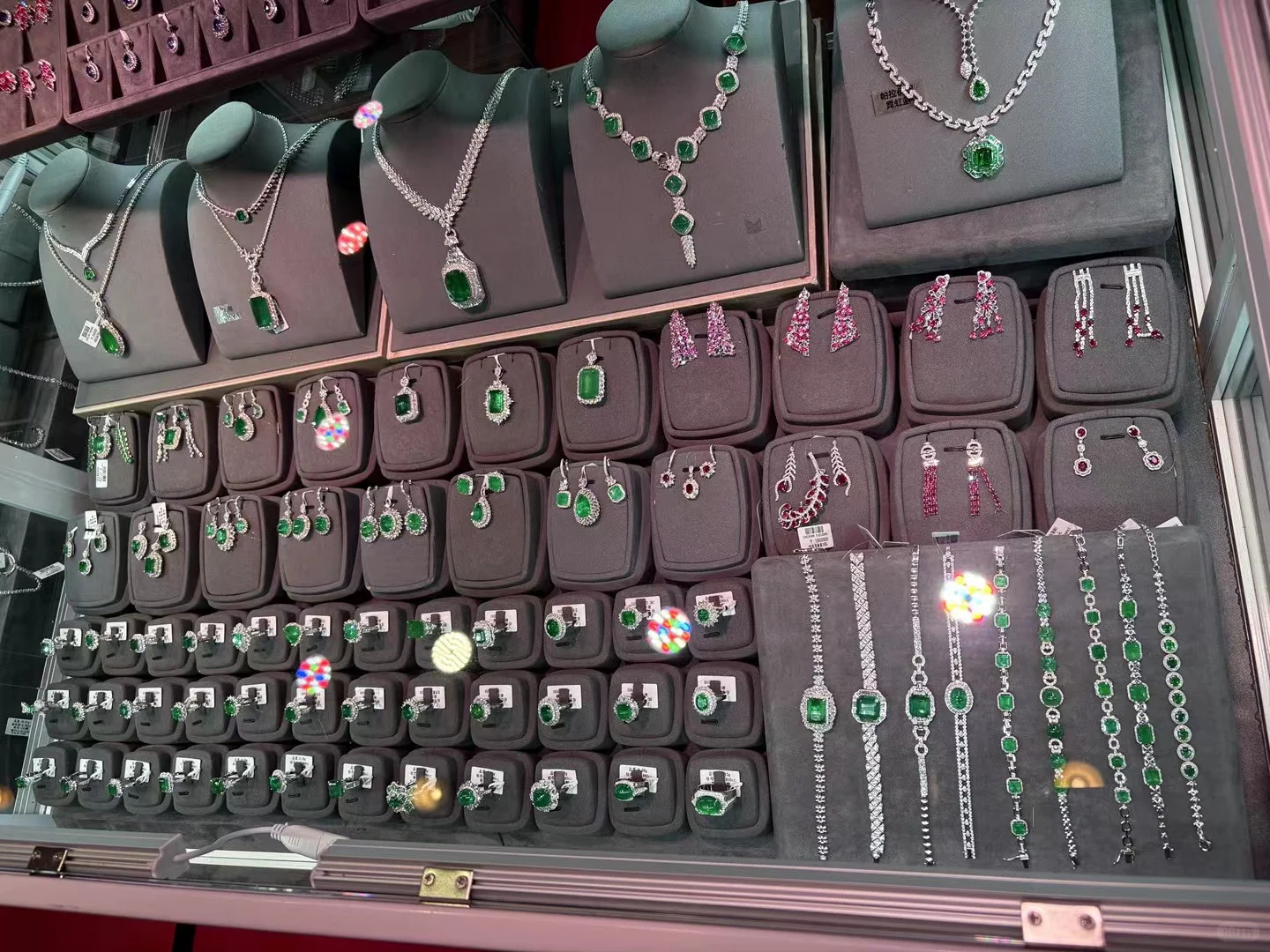 又出门啦！昆山珠宝展怎么这么热闹