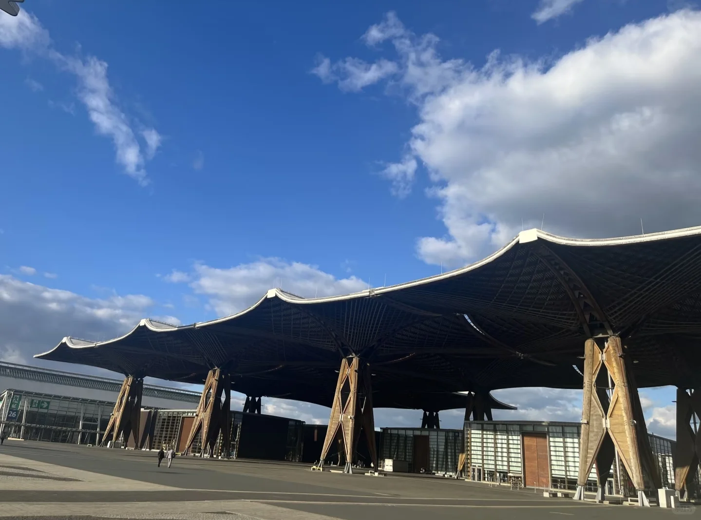 不瞒你说2027年德国的展会都开始预定了