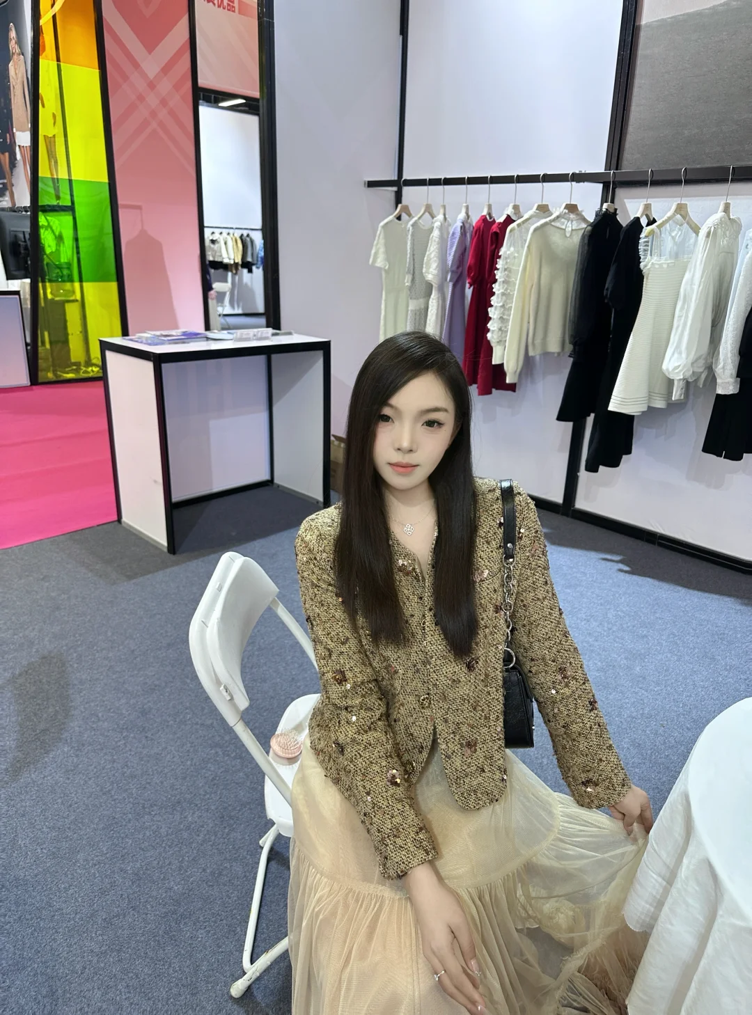 我滴妈呀??于都服装博览会长见识了！！！