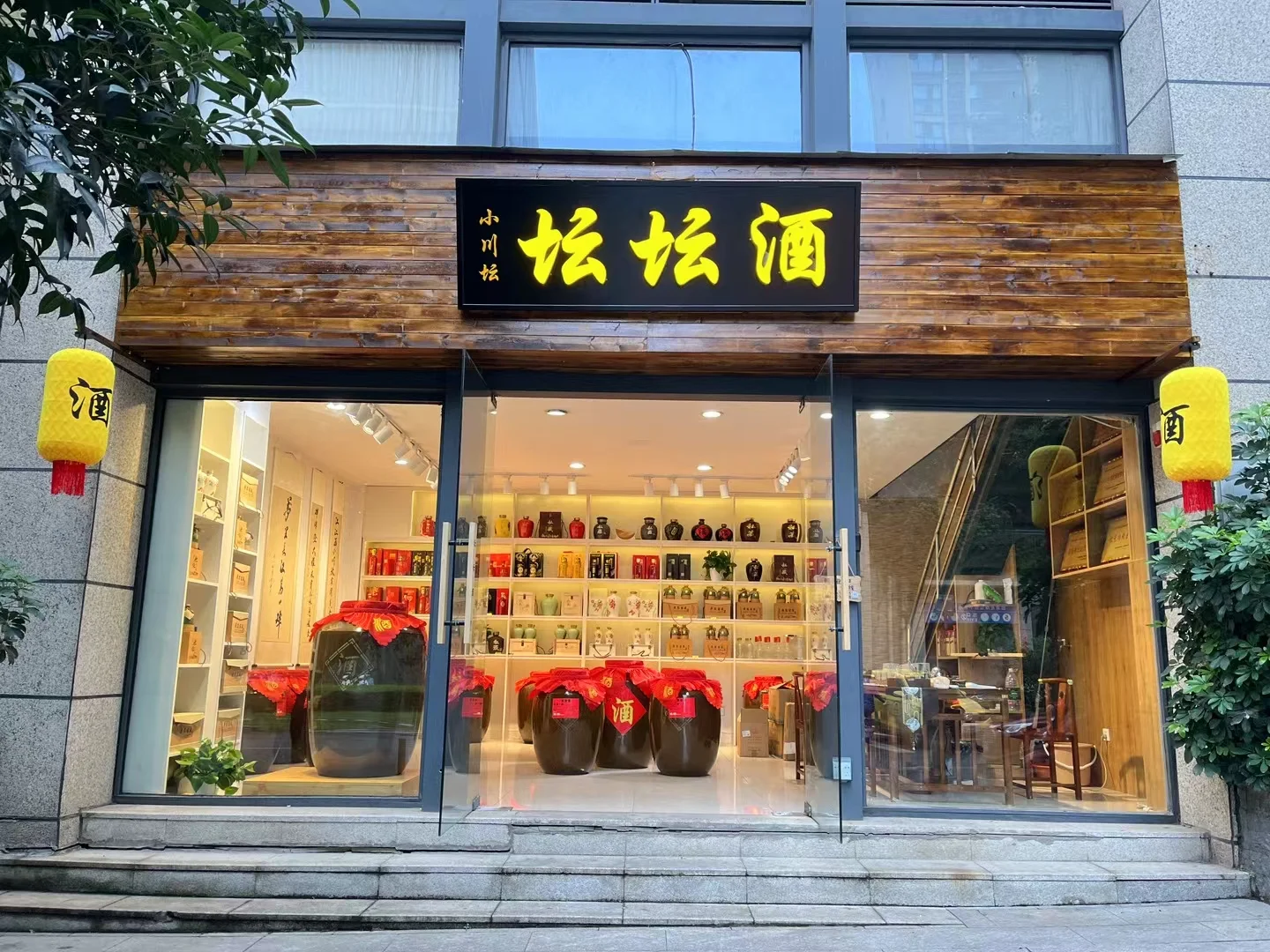 一年回本的散酒铺，宜宾第二大酒厂给你底气