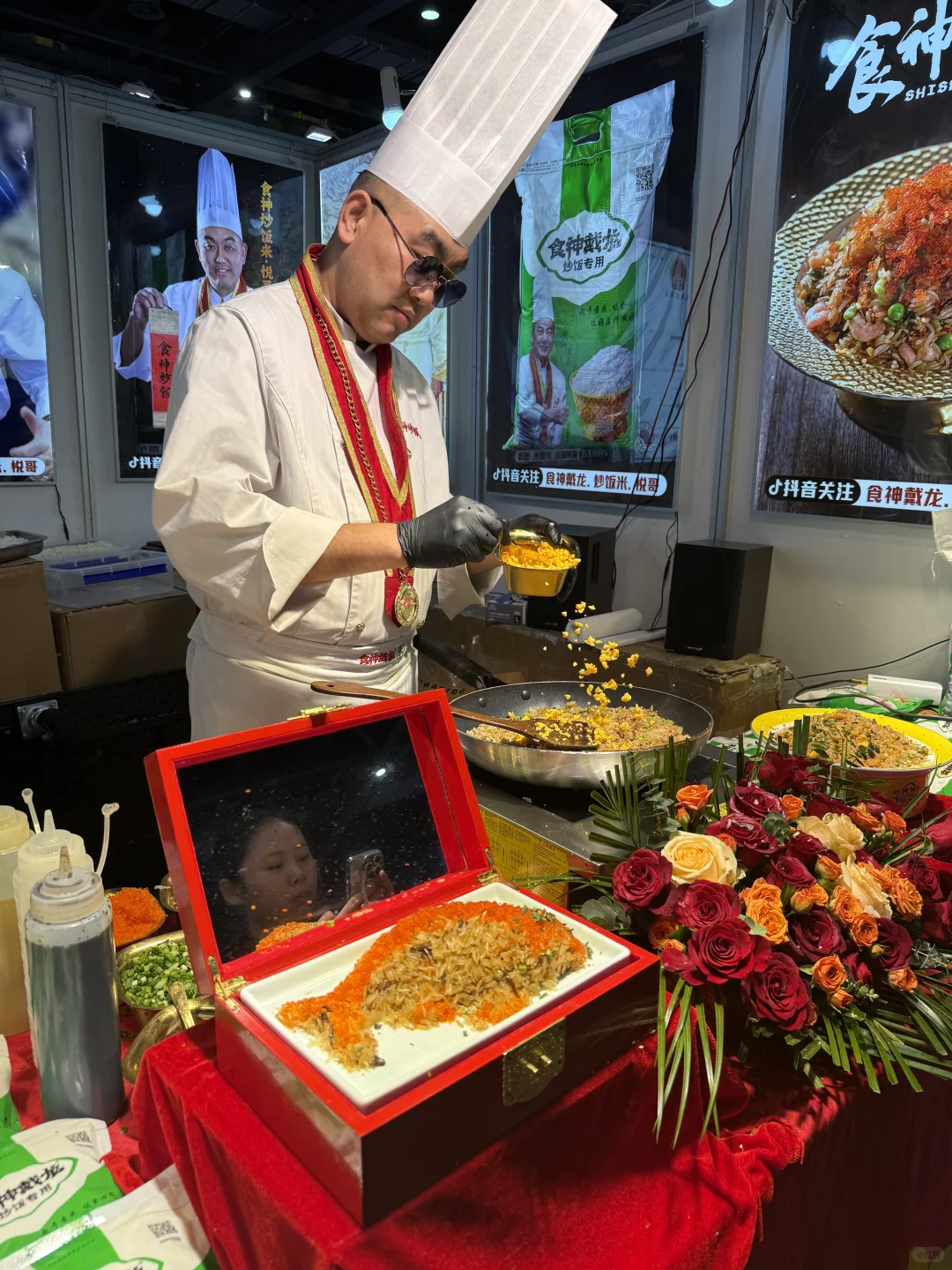 是谁还不知道国际博览中心的美食展我不允许