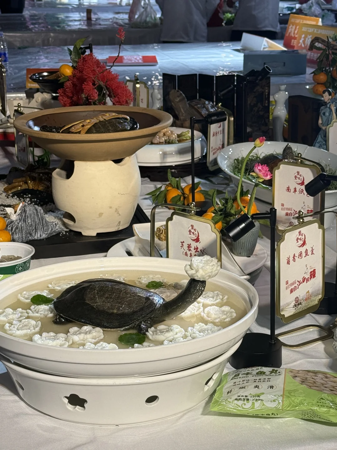 是谁还不知道国际博览中心的美食展我不允许