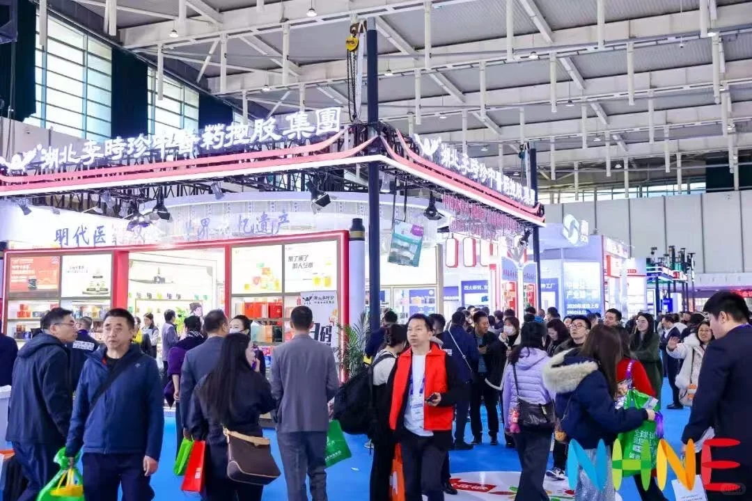 第91届全国药交会开展第二天火爆场面