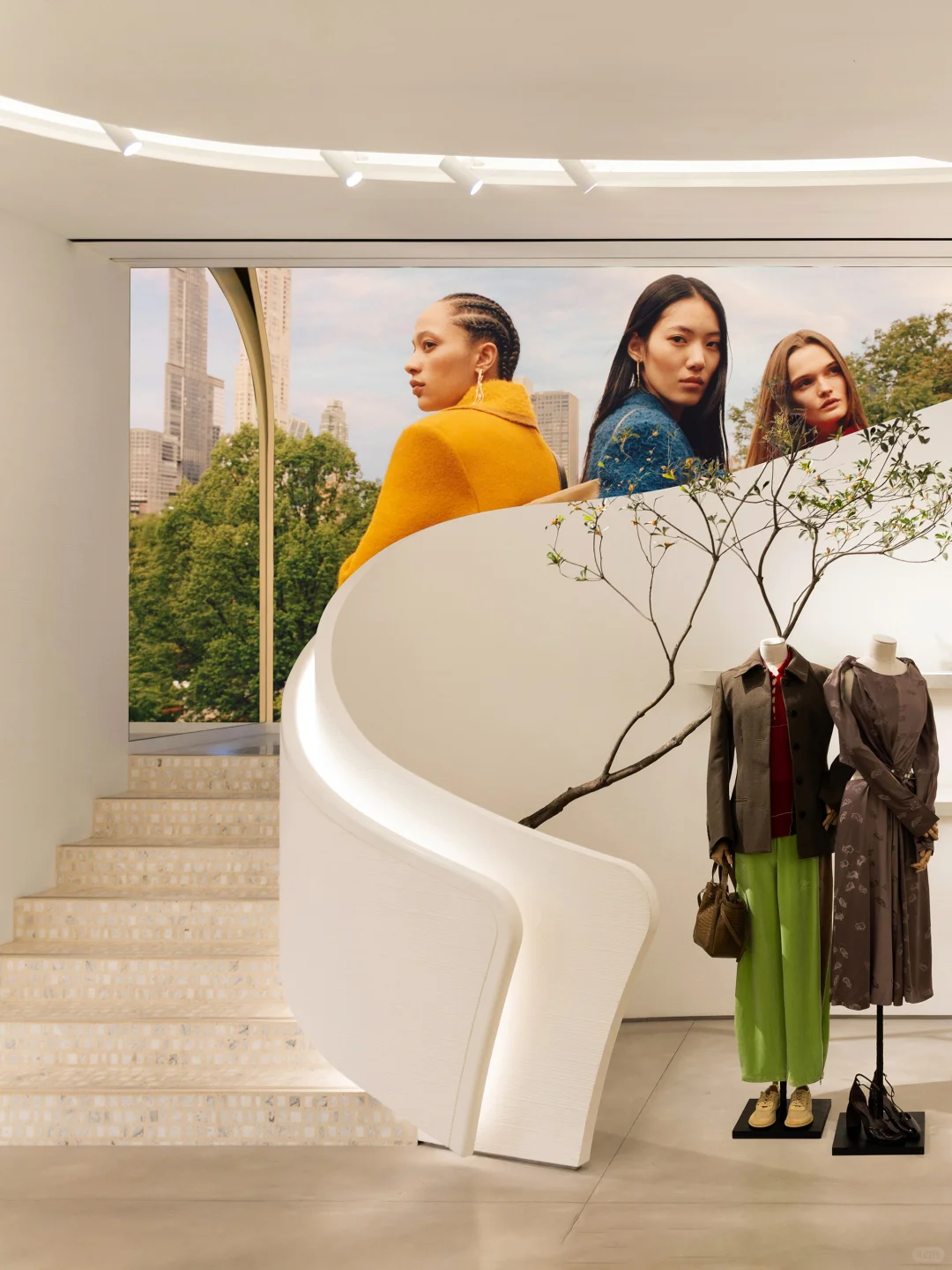 TORY BURCH上海旗舰店｜焕新启幕