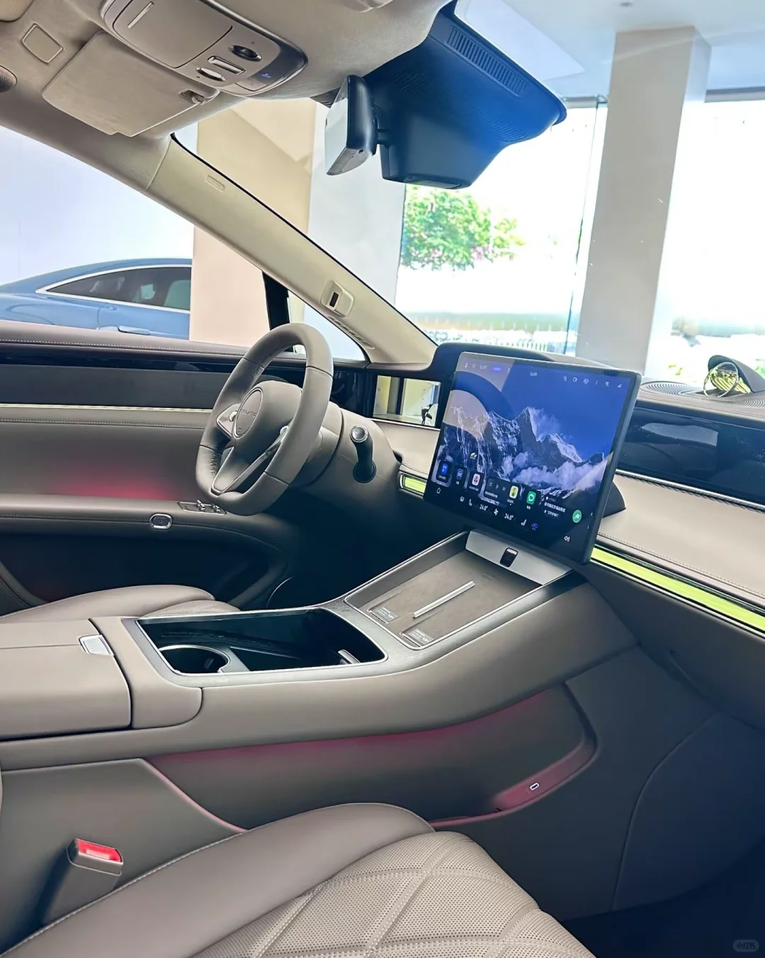 仅此一台享界s9增程Ultra展车：↓7.8w