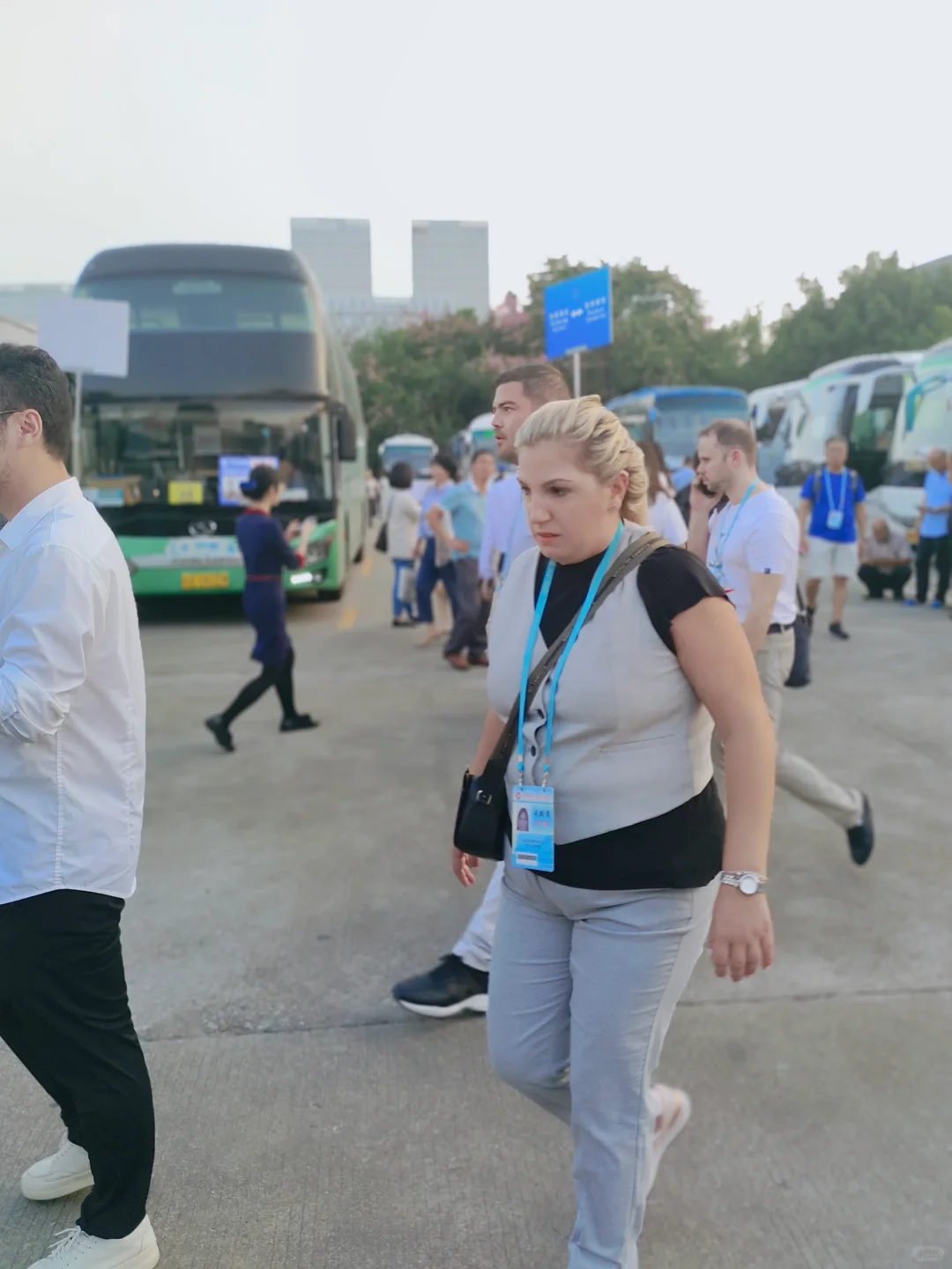 广交会第一天结束了，各位小伙伴们辛苦了