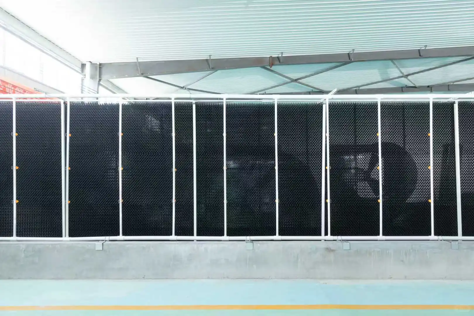 养殖设备一站式采购：养猪场除臭网