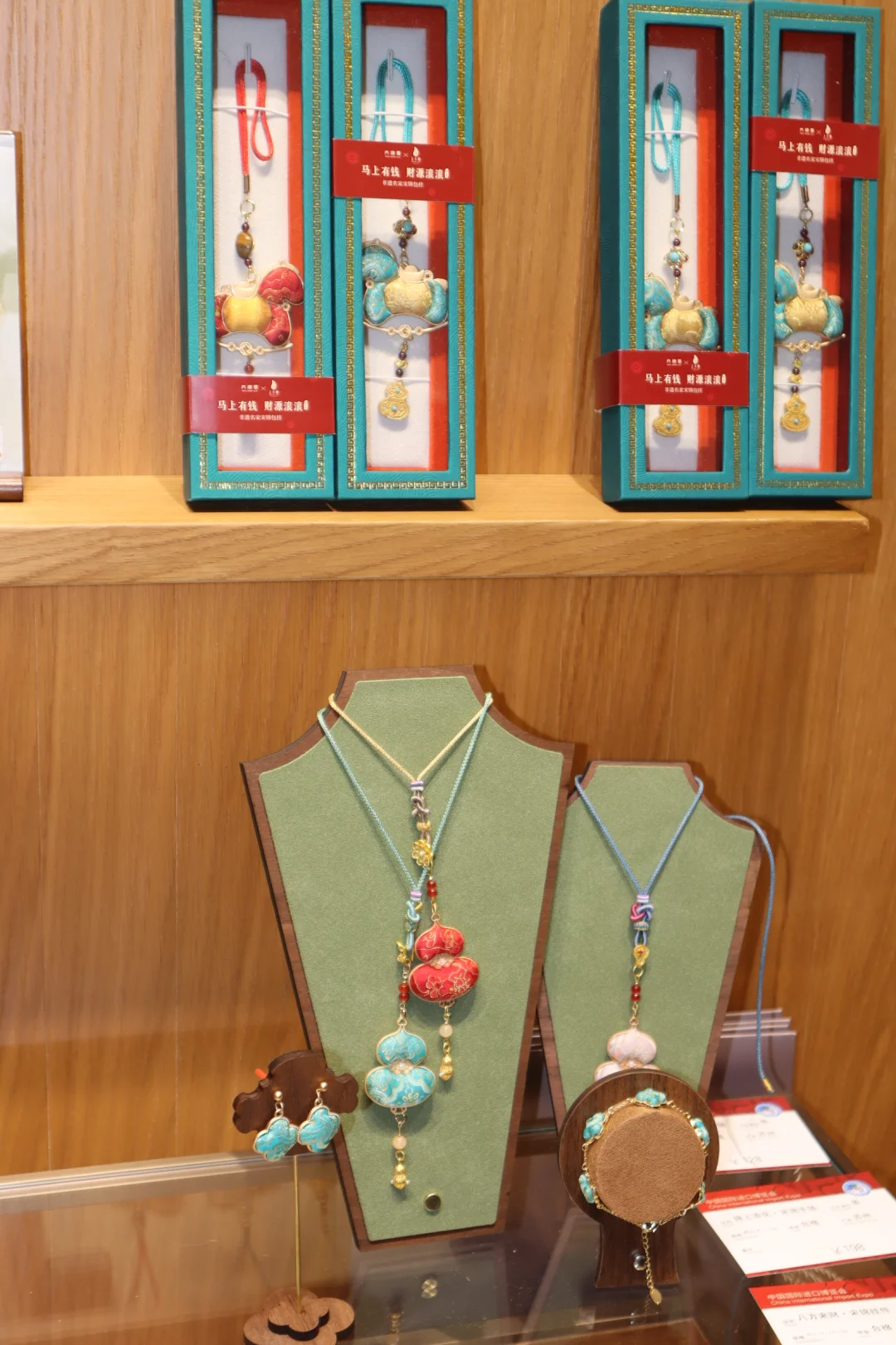 进博会逛到腿软,被太湖雪狠狠拿捏