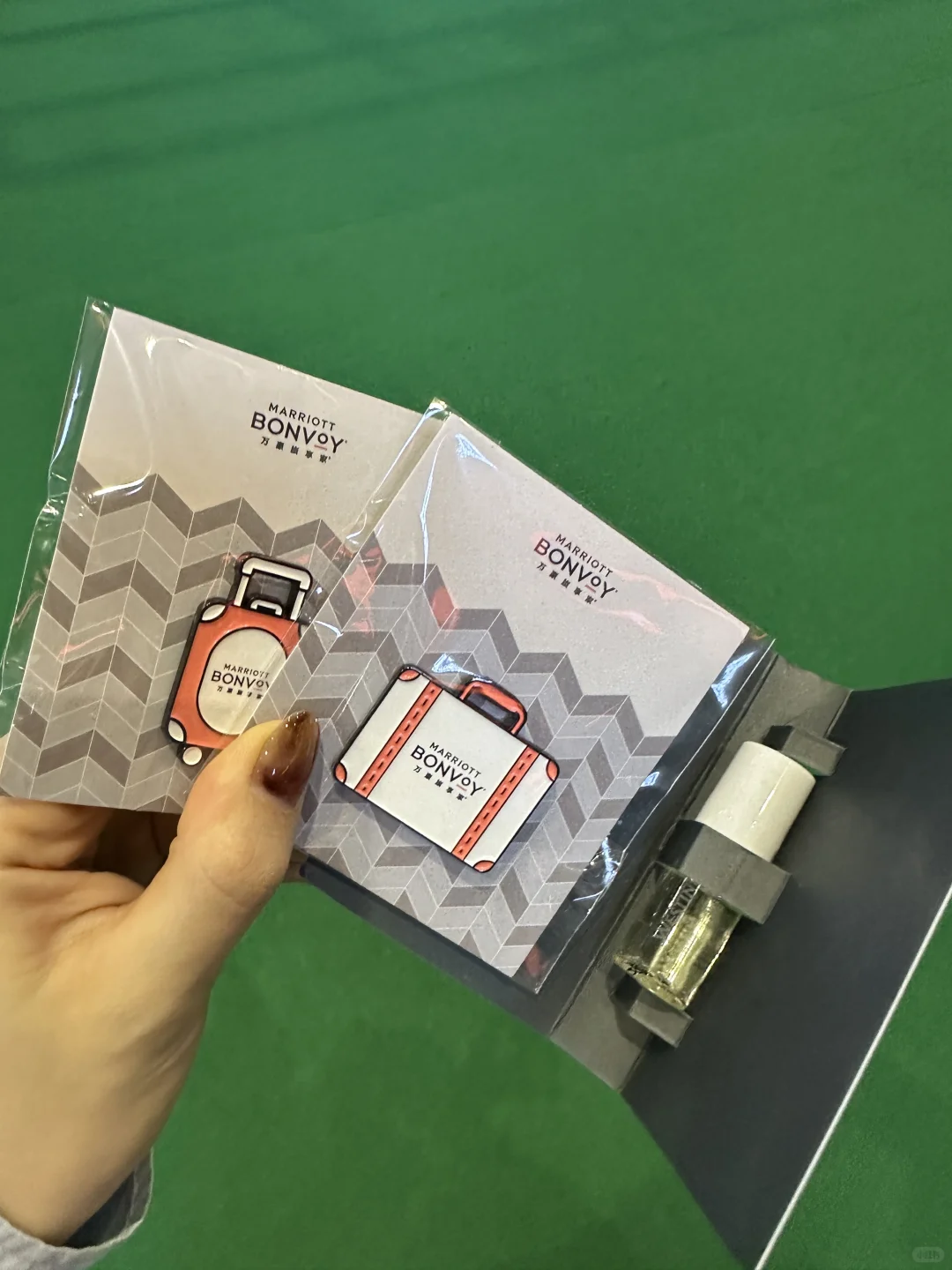 进博会万豪送的挂件和Westin喷雾