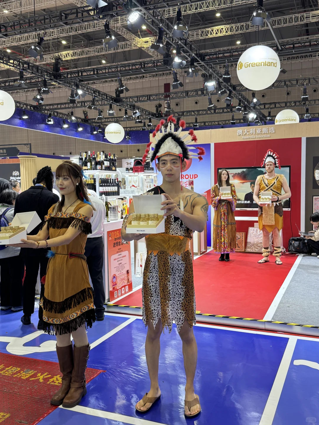 SJTU｜人生第一次参加进博会！