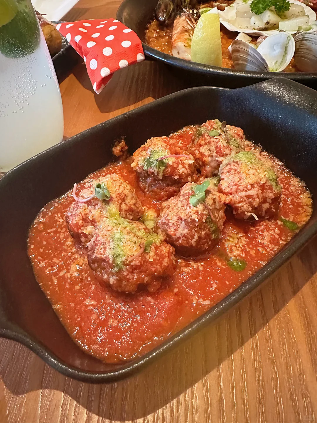 进博会同款！武康路西班牙菜太绝了??