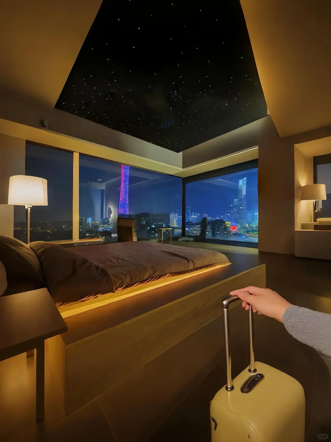 来广州住我家吧！128俩人，就在广州塔?