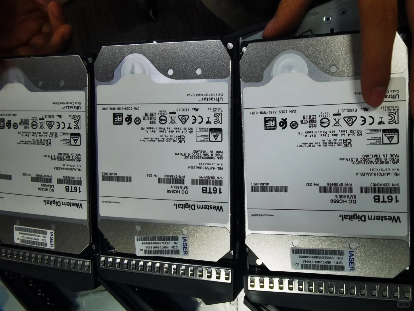 谁需要大批量采购硬盘