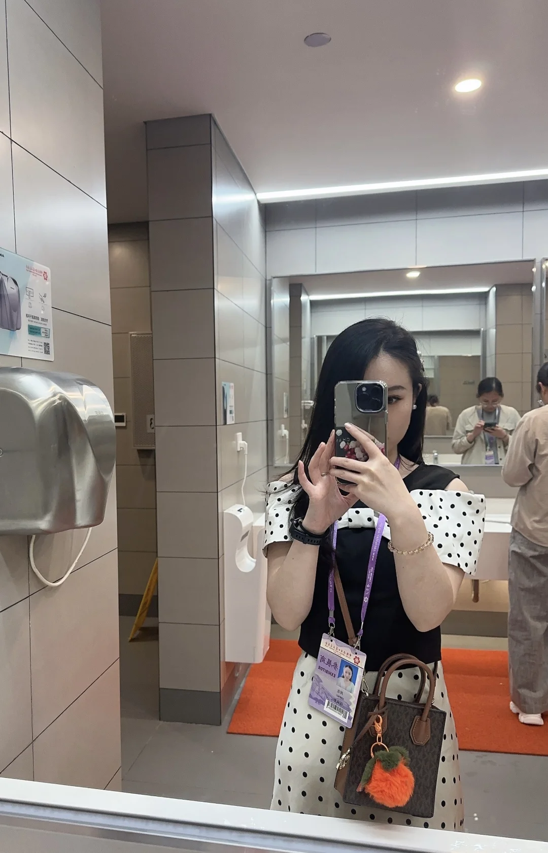 广交会第第二天结束✌?你们展位人多吗？