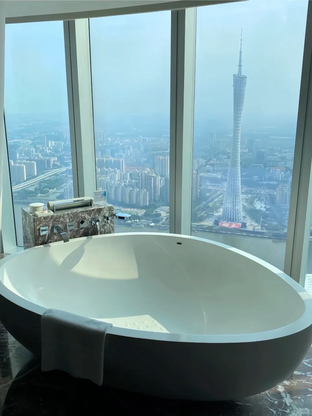 广州有人去吗(12.3-3.31)急转四季酒店