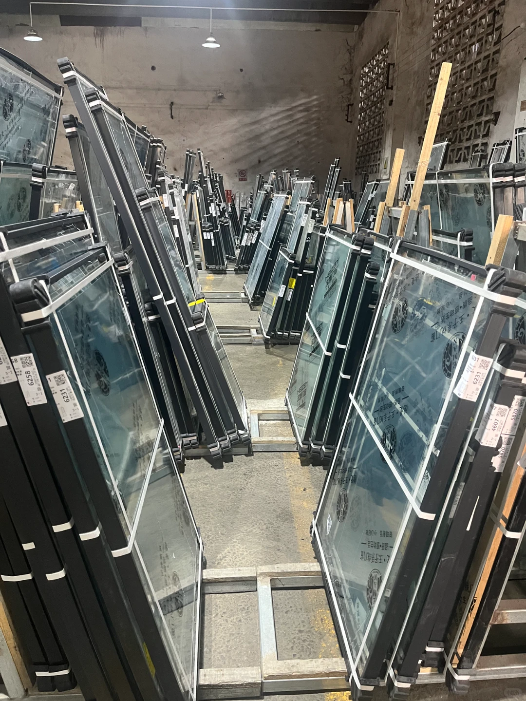 真敢说！选门窗商家不如先选工厂！