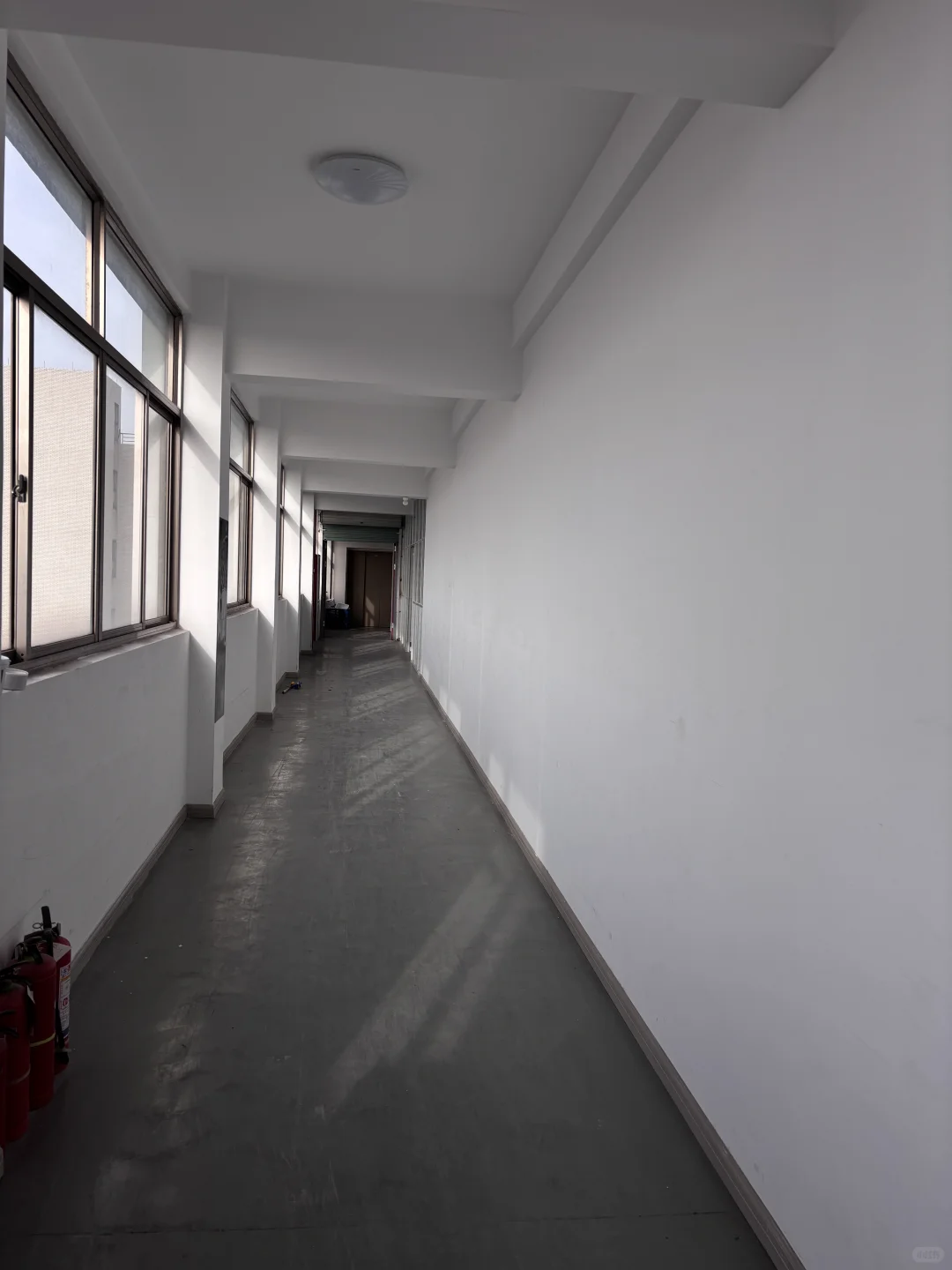 我的羊绒衫工厂开业了?