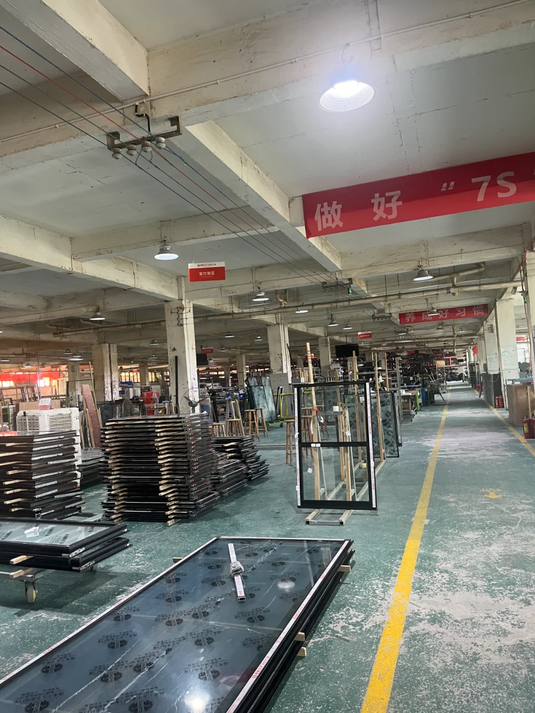 真敢说！选门窗商家不如先选工厂！