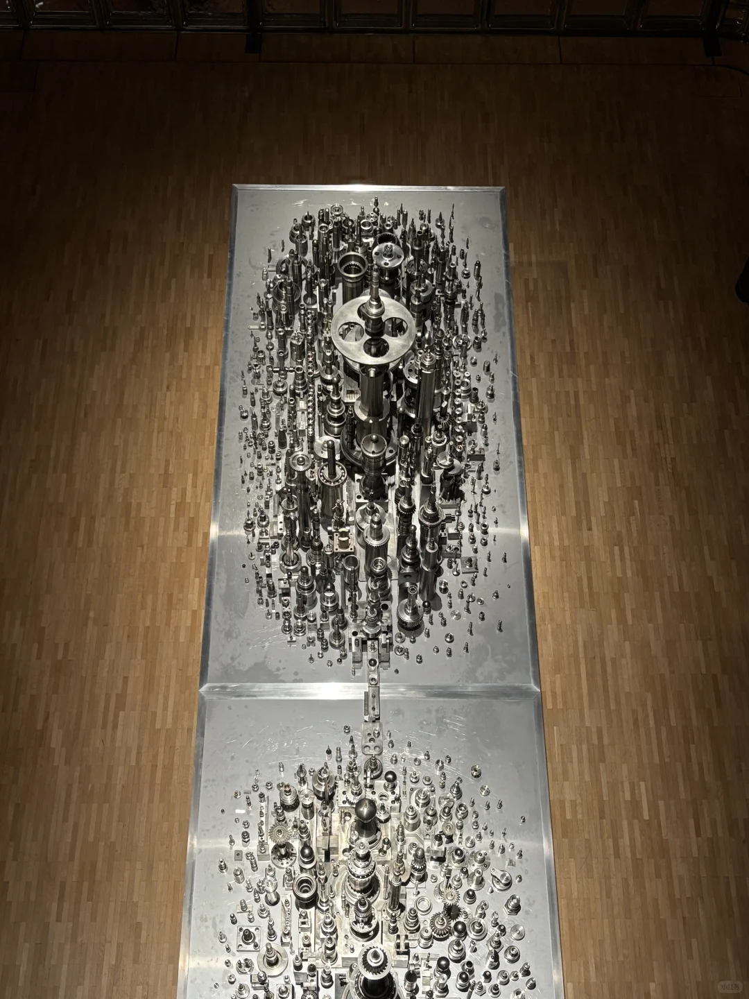 金属文化 ｢METAL｣by Hermès