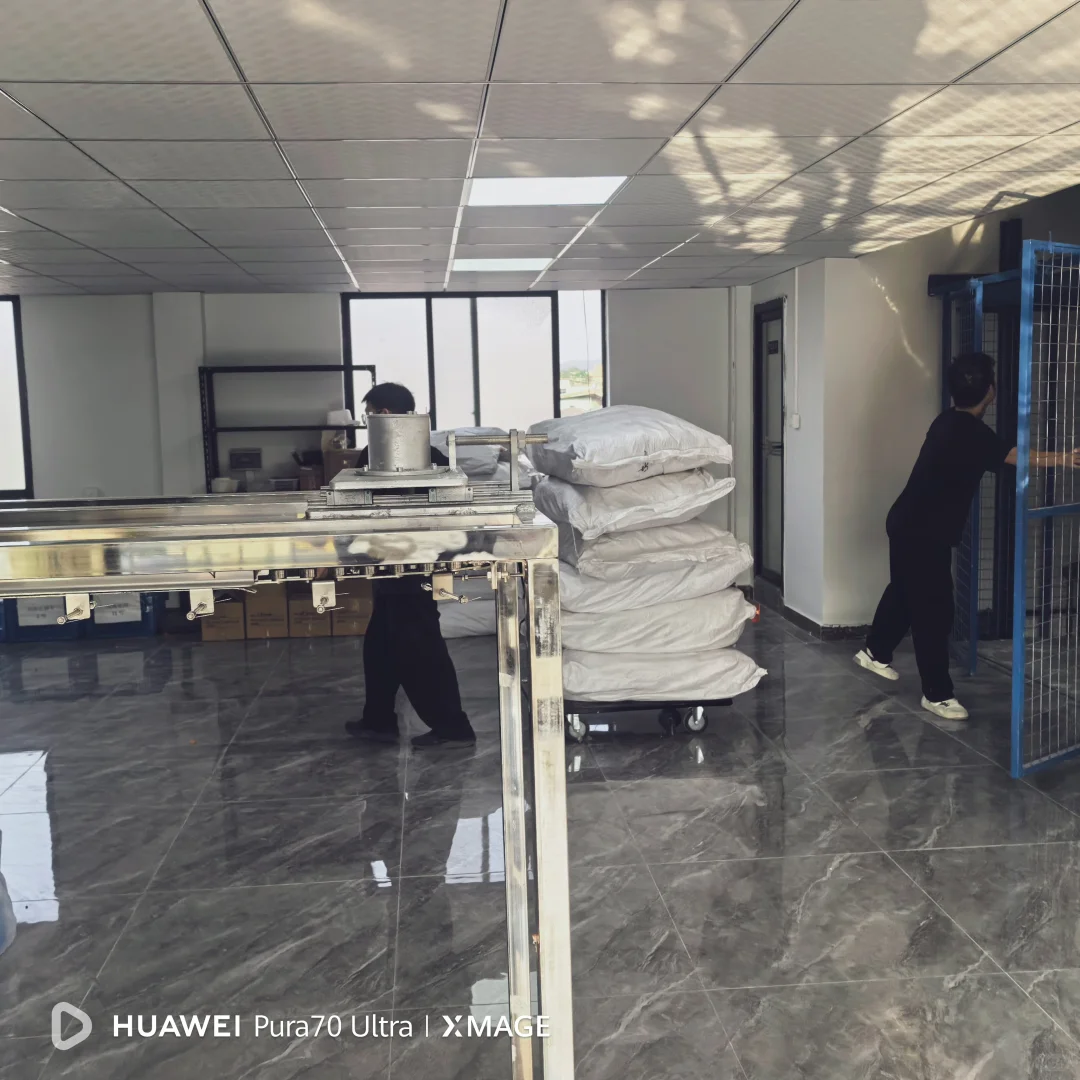 客户加装四工位袜子打印机生产线