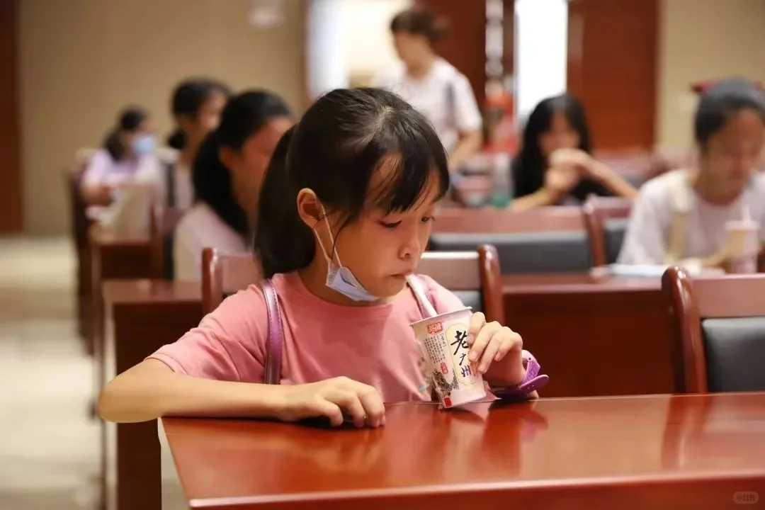 广州遛娃|神兽放电,探秘燕塘牛奶工厂