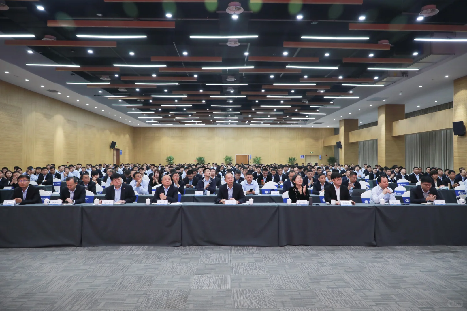 科林电气2025年第四季度销售工作会圆满召开