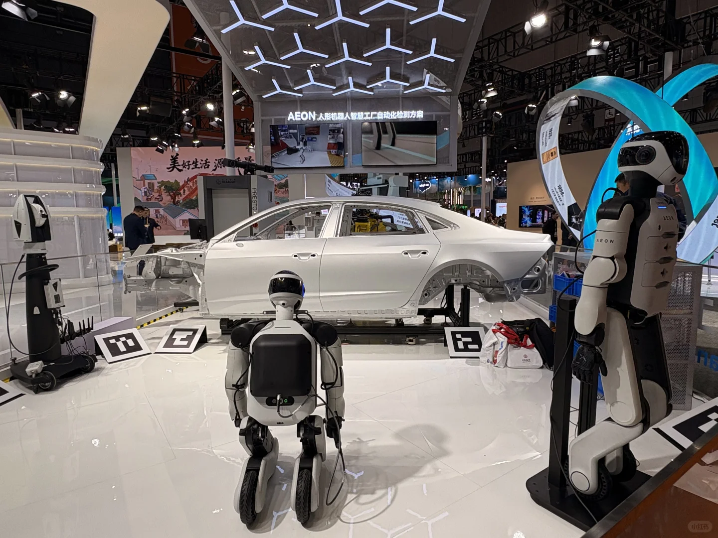 没想到进博会看的最投入的是技术装备展区