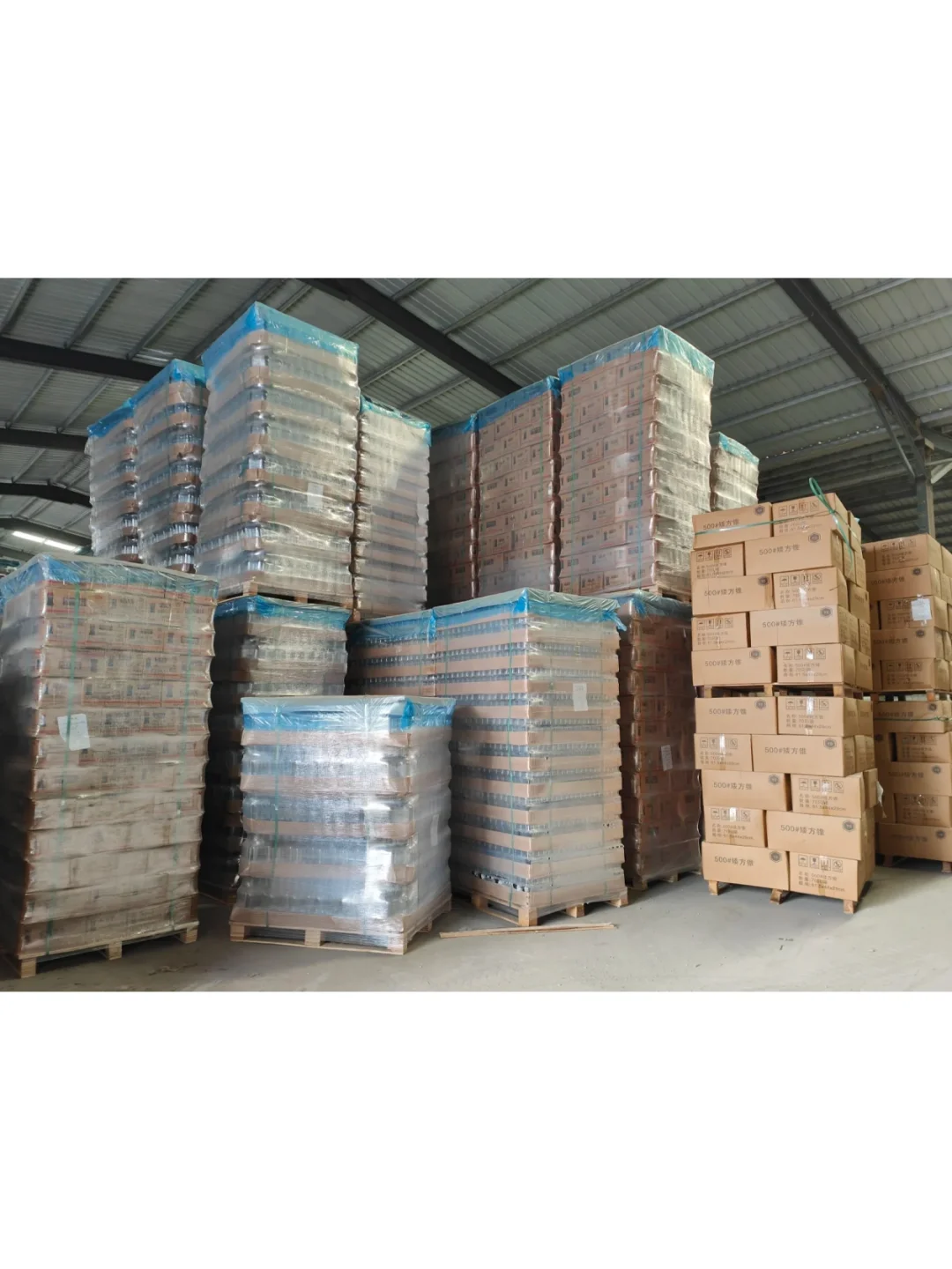 玻璃瓶厂家，各种瓶子都可做