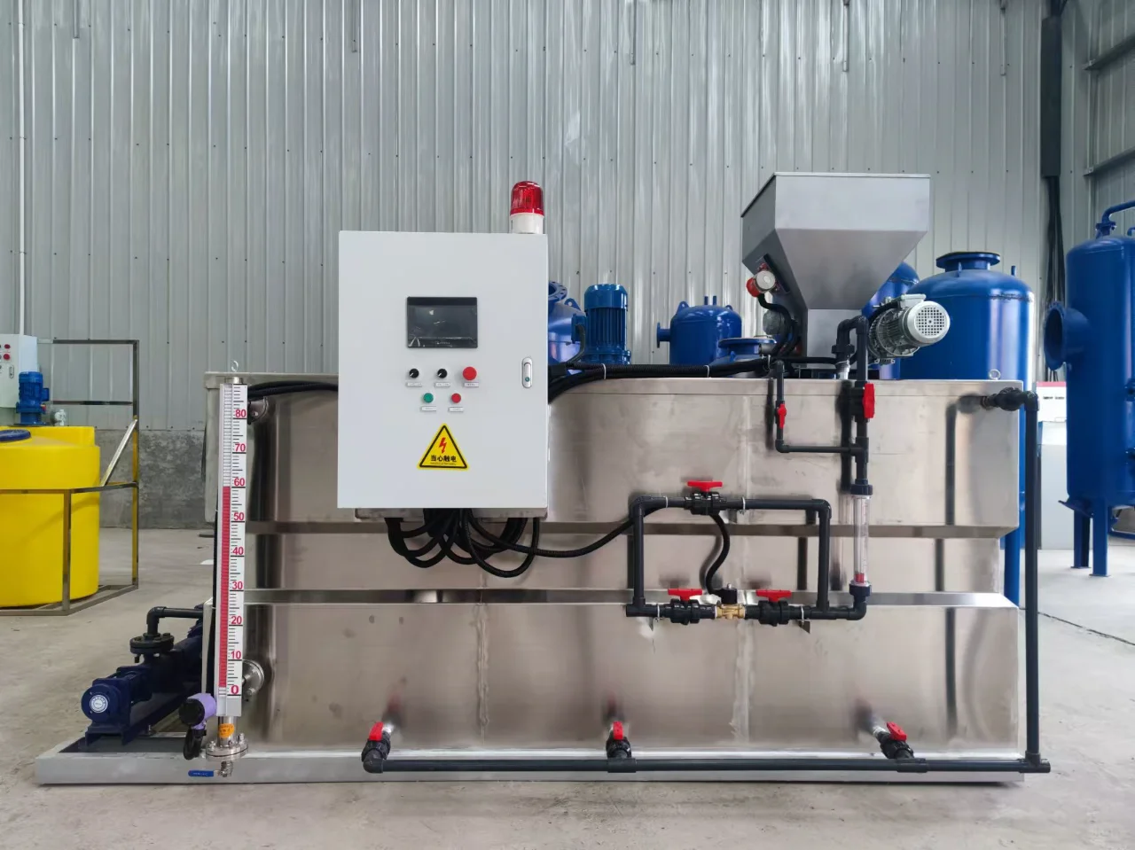 全自动加药设备,选对厂家不后悔!