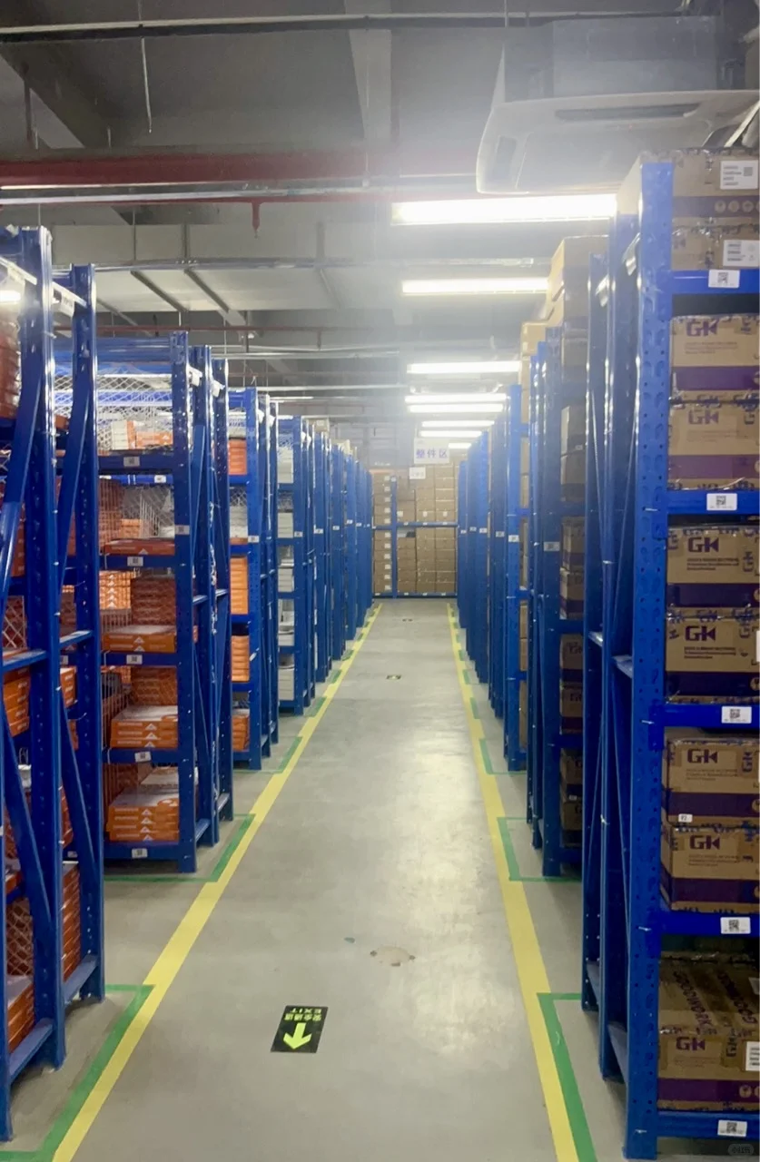 电子元器件原厂仓库