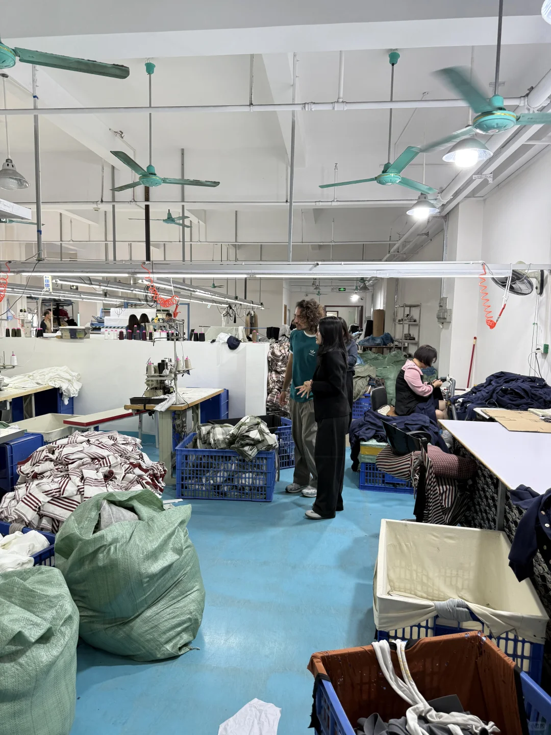 外国友人来我们工厂考察