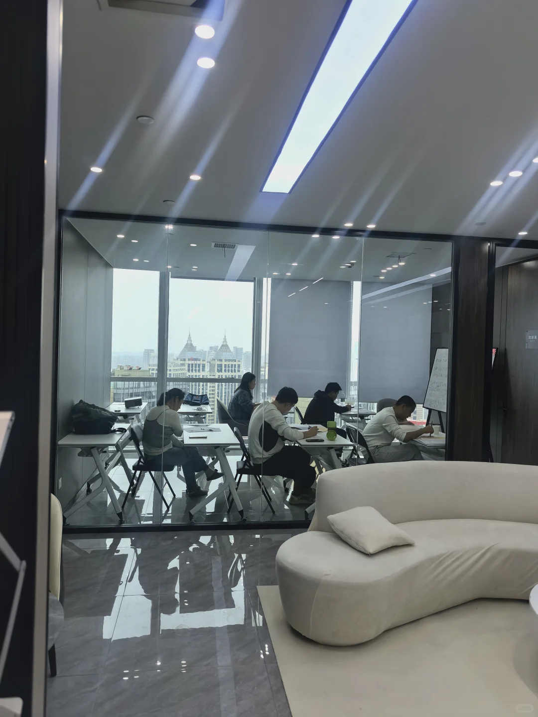 日本食品工厂，我明天就要上日语课了