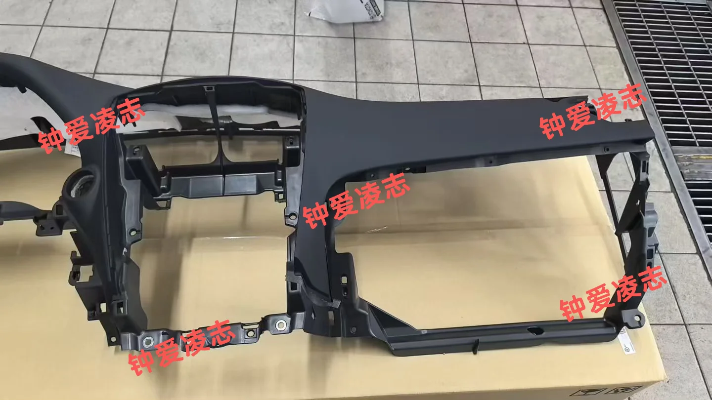 雷克萨斯ISF仪表台 国内最后一个