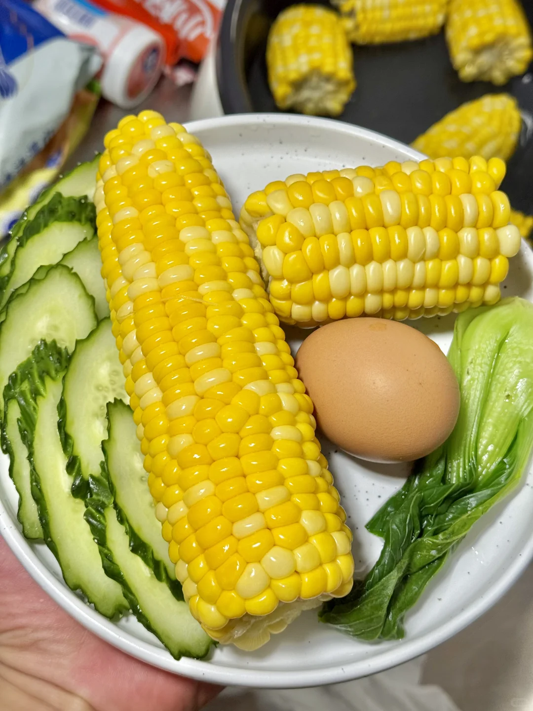 爷爷种的脆甜玉米没人要?就2块一根啊～