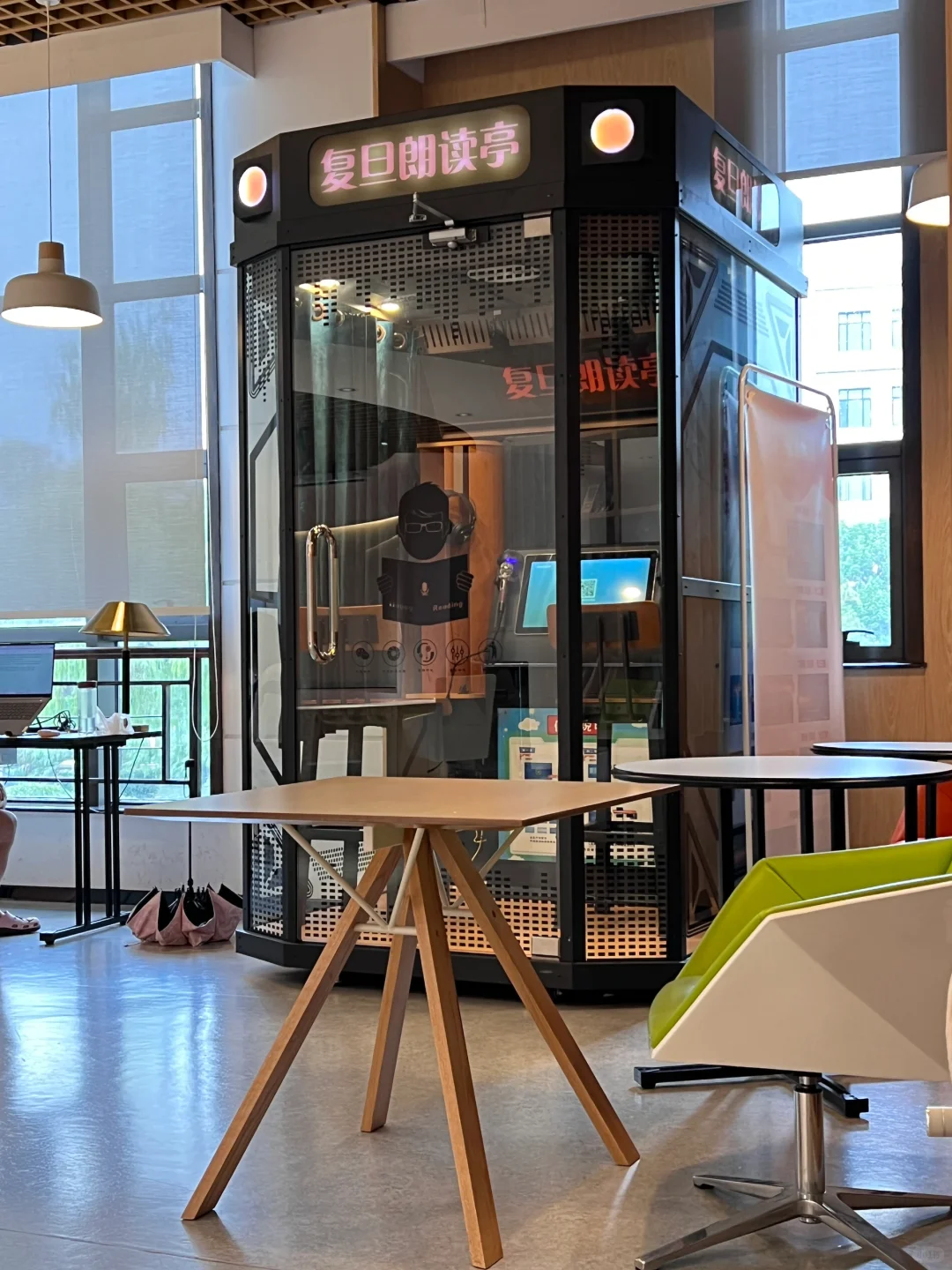 进组前图书馆坐一坐（我爱看洋文?全是感情）