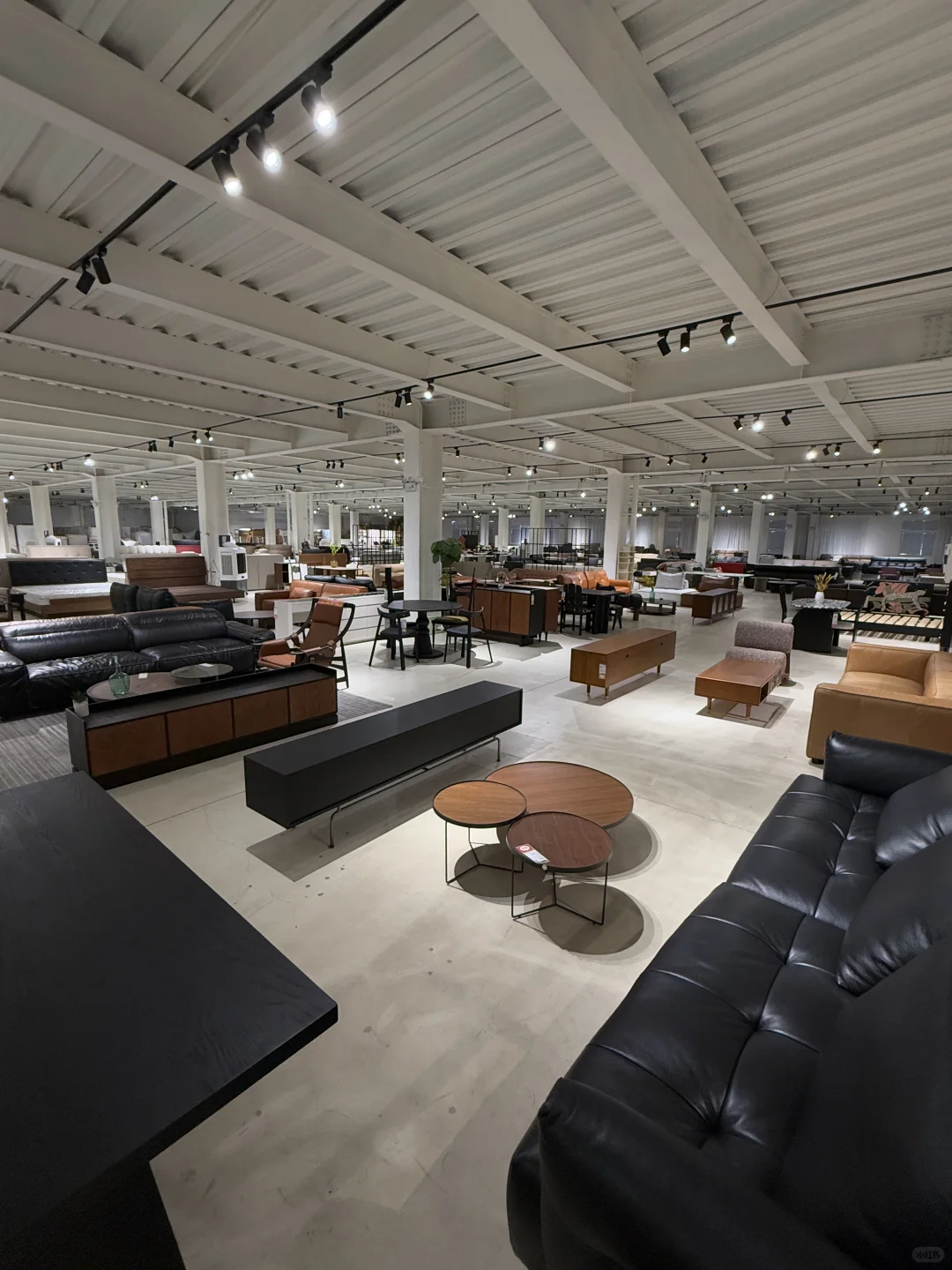 重庆超10000平的家具源头工厂！！逛到腿软