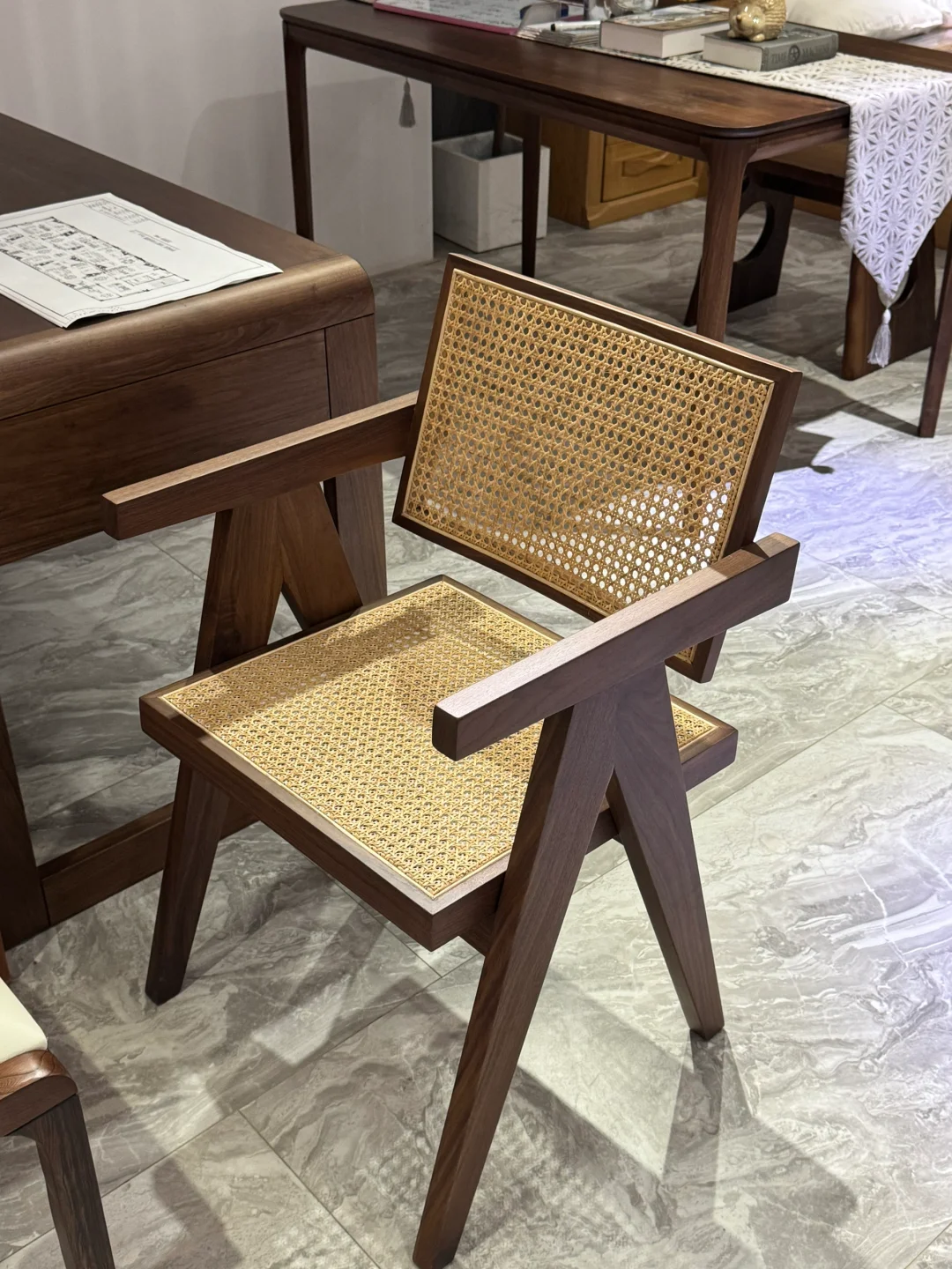 芜湖湾沚家具工厂，好适合中古风装修?