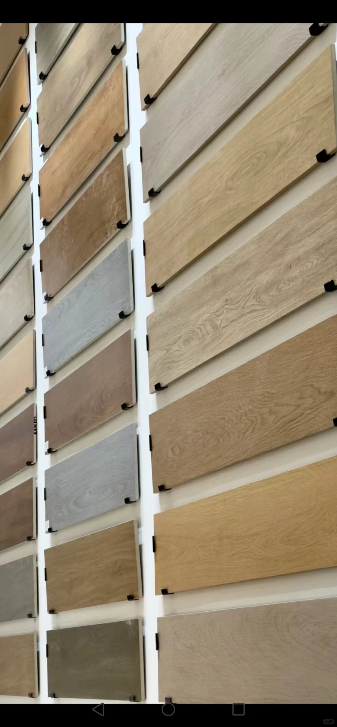 你想要的款式这儿应有尽有，仓储批发