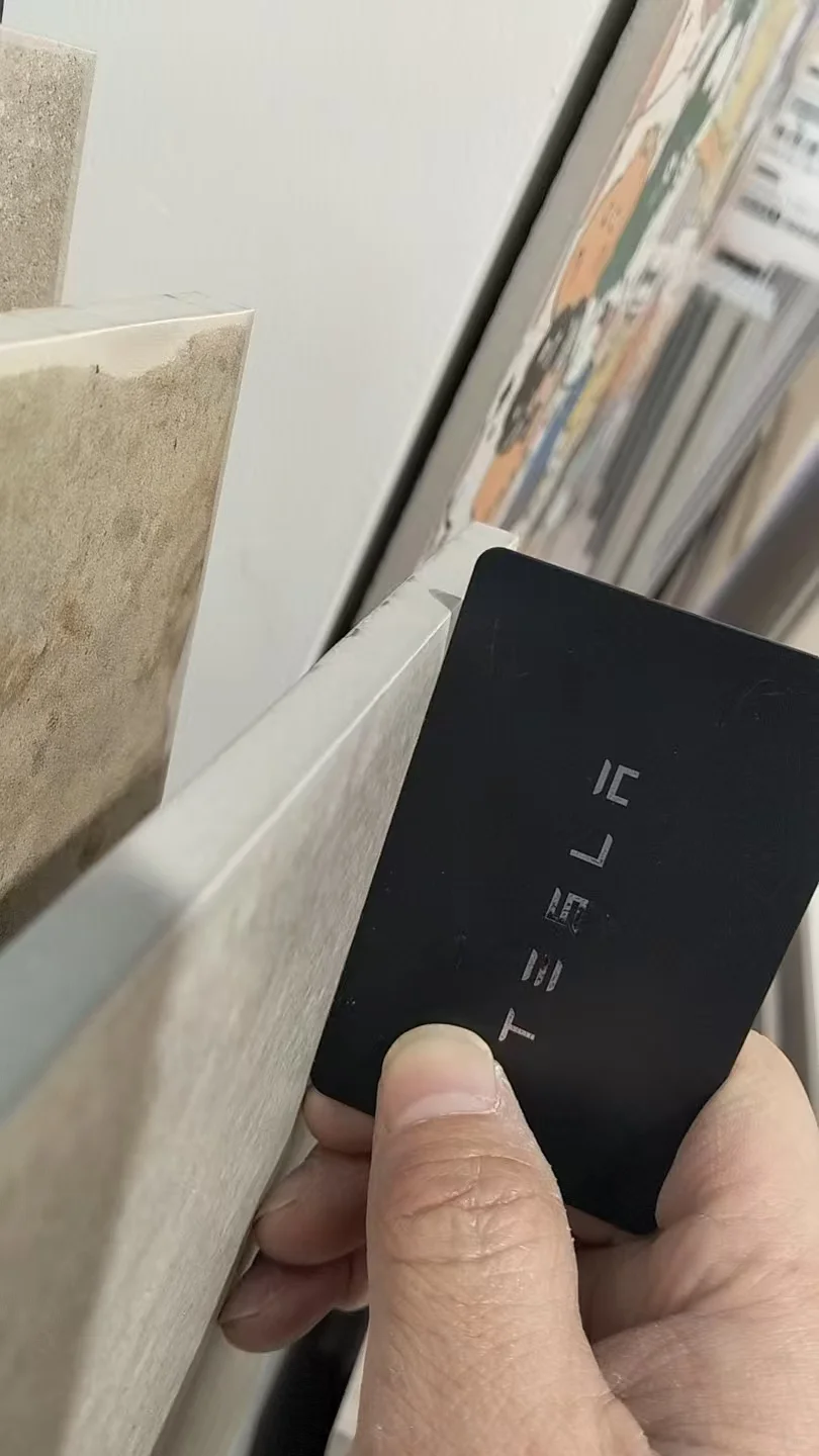 头大了，真有R角.棍棒印！