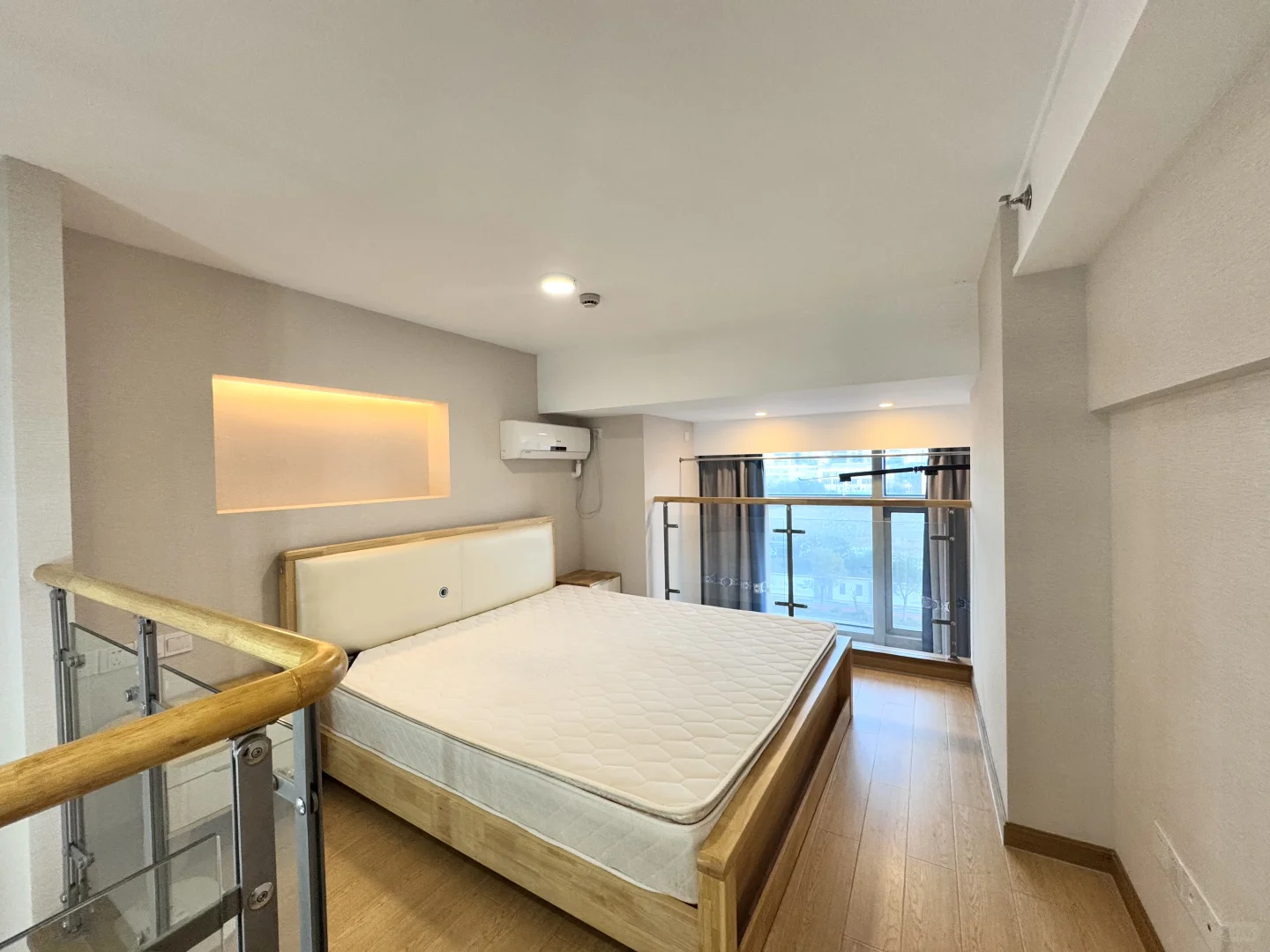 国际会展中心sk对面！房东直租无中介费实拍