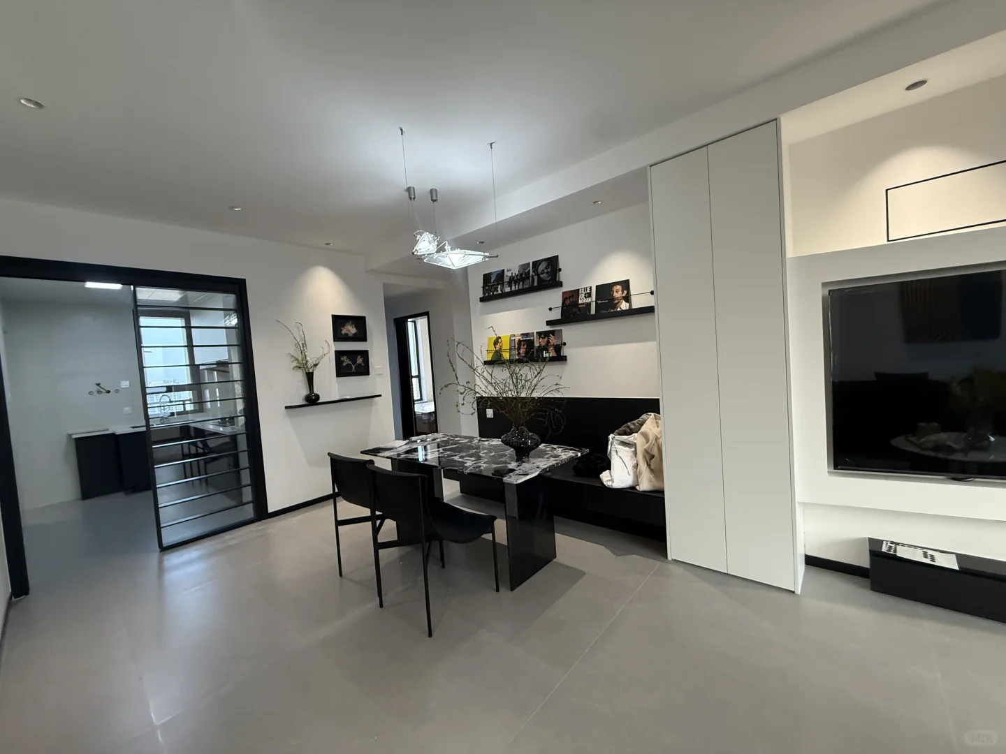 会展红光山湖景房133平米三室双卫 带车位