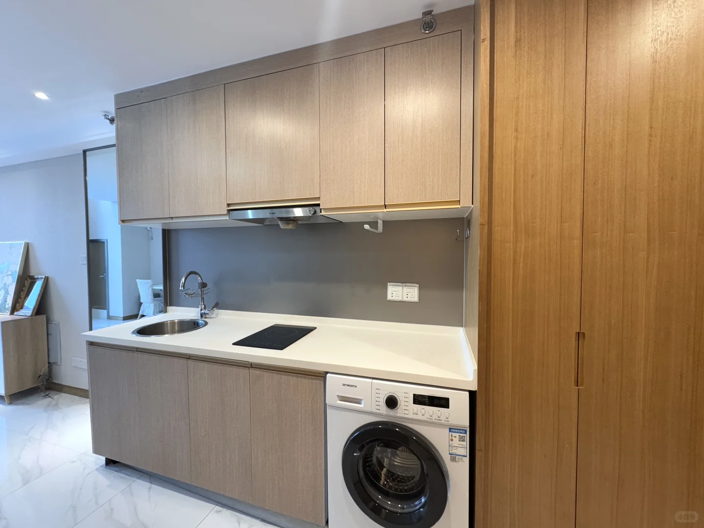 国际会展中心sk对面！房东直租无中介费实拍