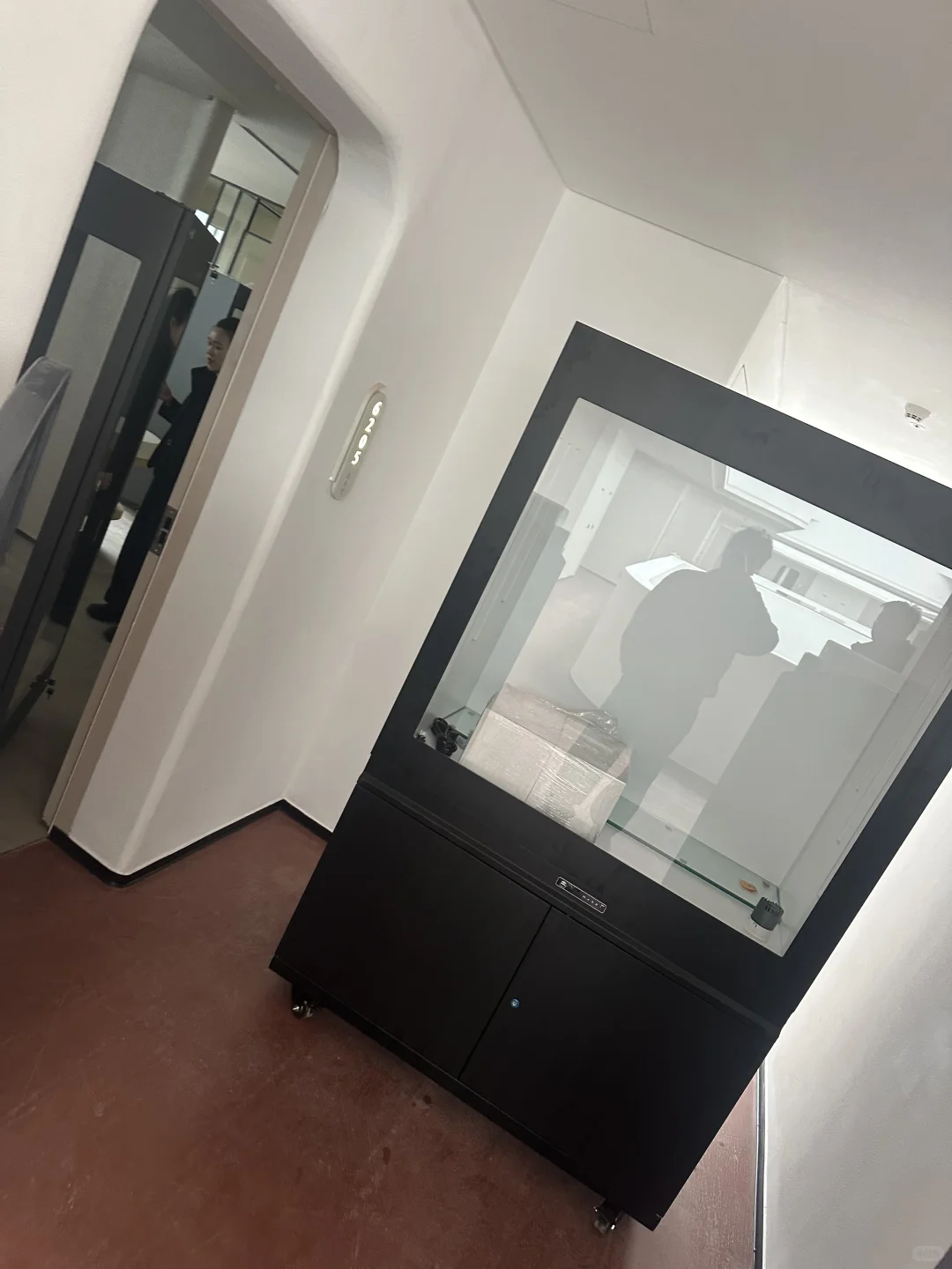 来早了，都还没摆出来?