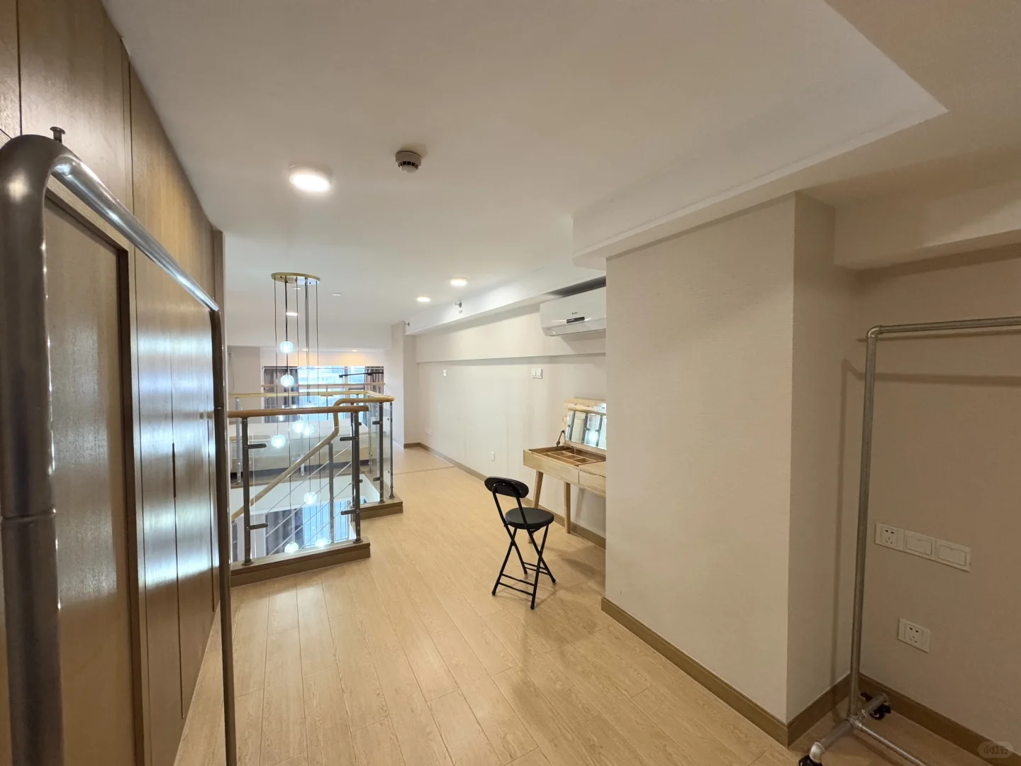 国际会展中心sk对面！房东直租无中介费实拍