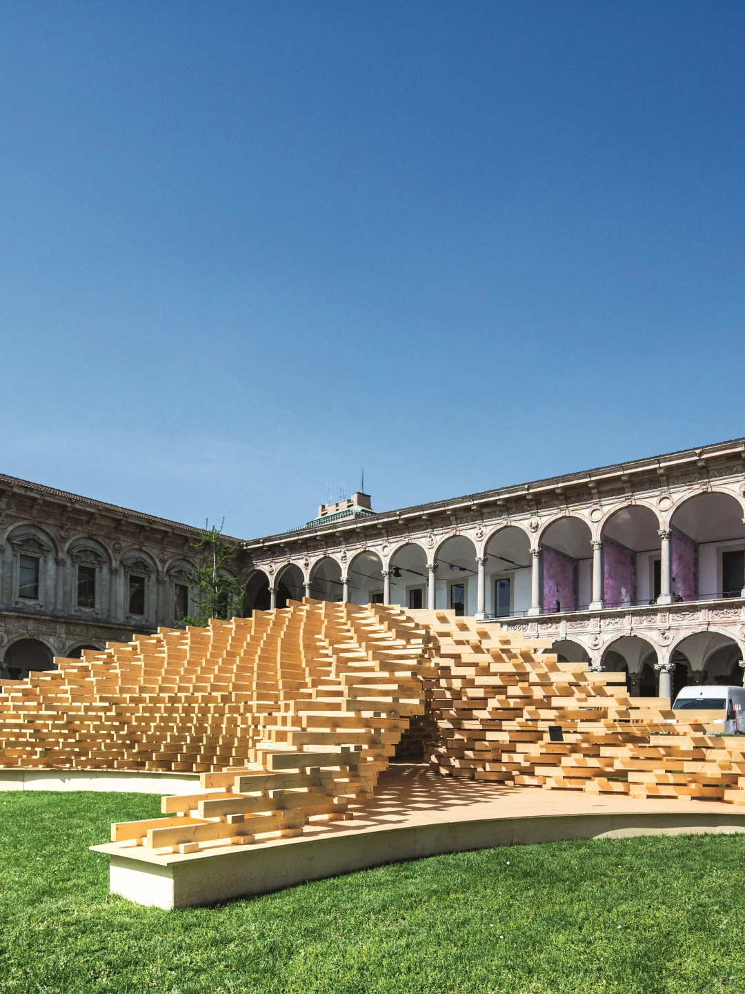 2018米兰设计周：“回到城市”与场域重组